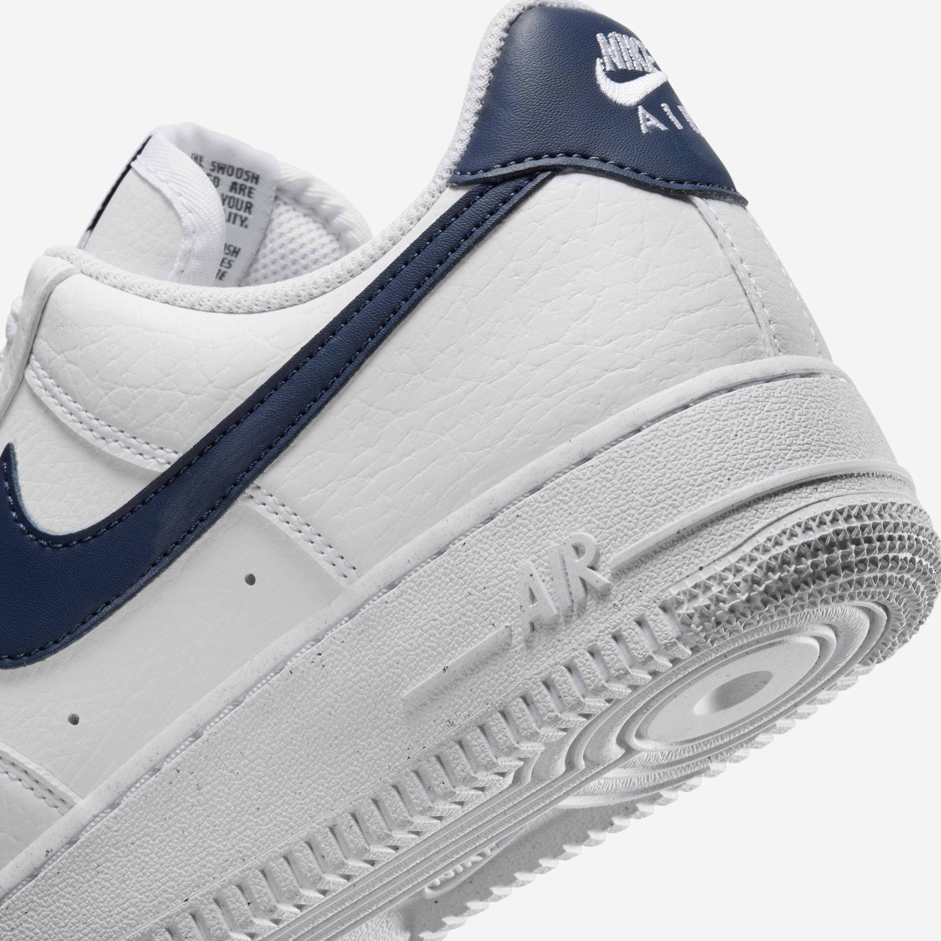 حذاء اير فورس 1 '07 SE image number 7