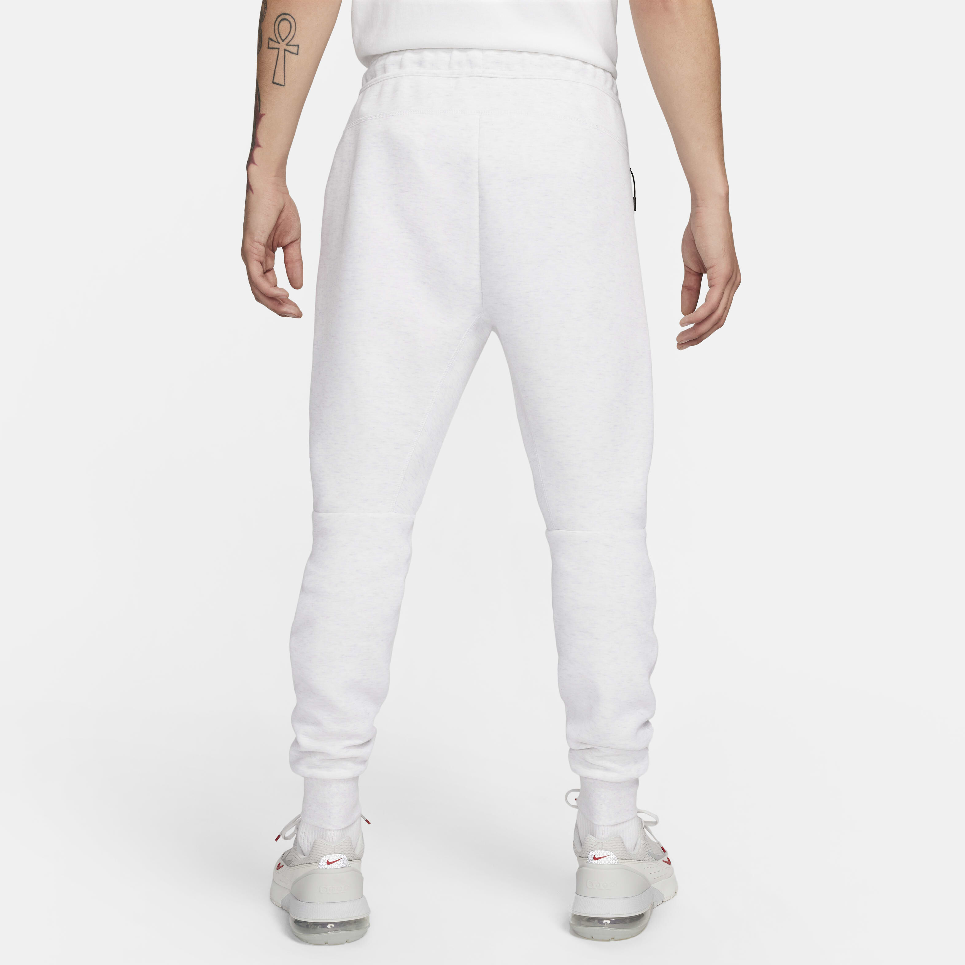 Nike Sportswear Tech Fleece image number 1