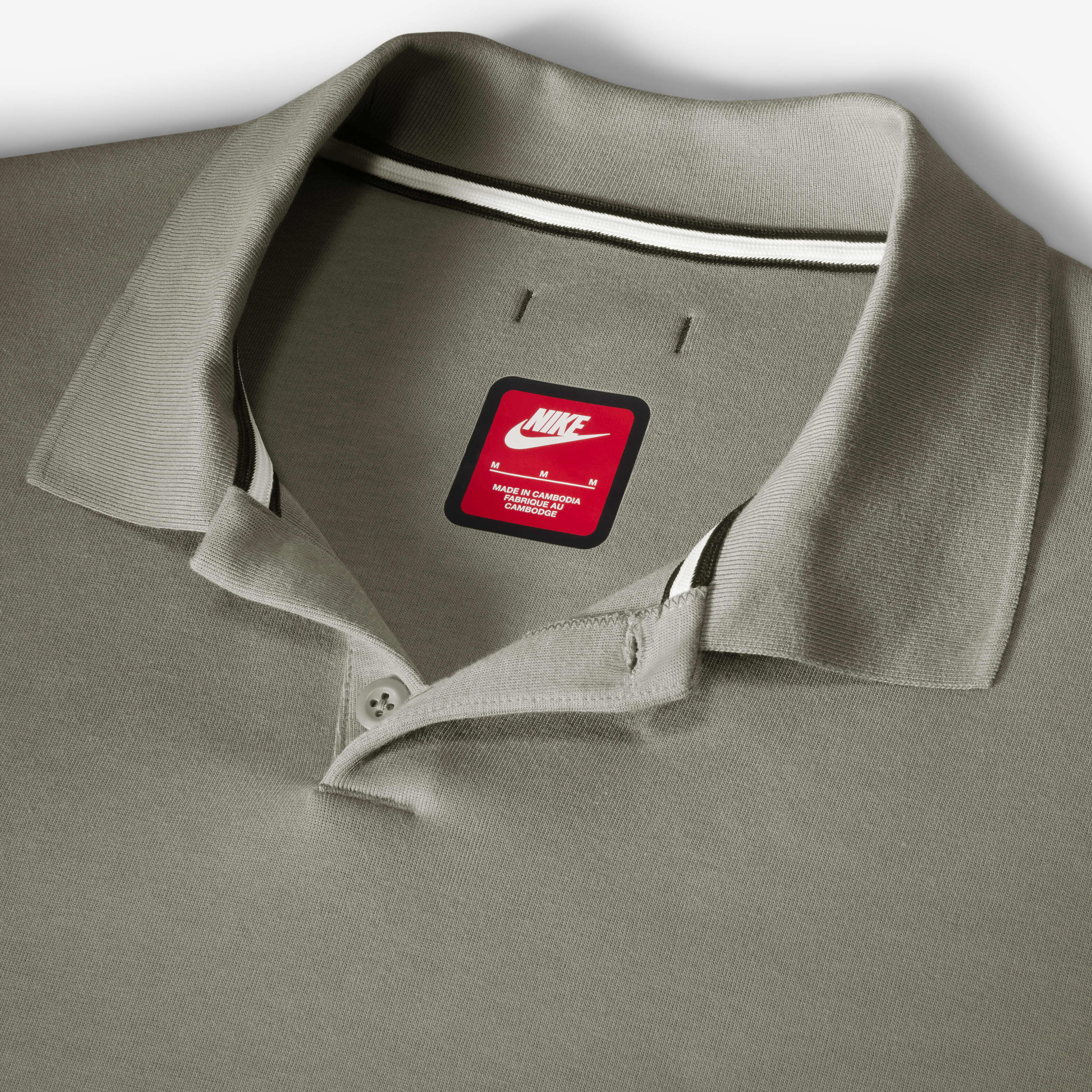 نايكي تك فليس ري-ايماجند image number 3