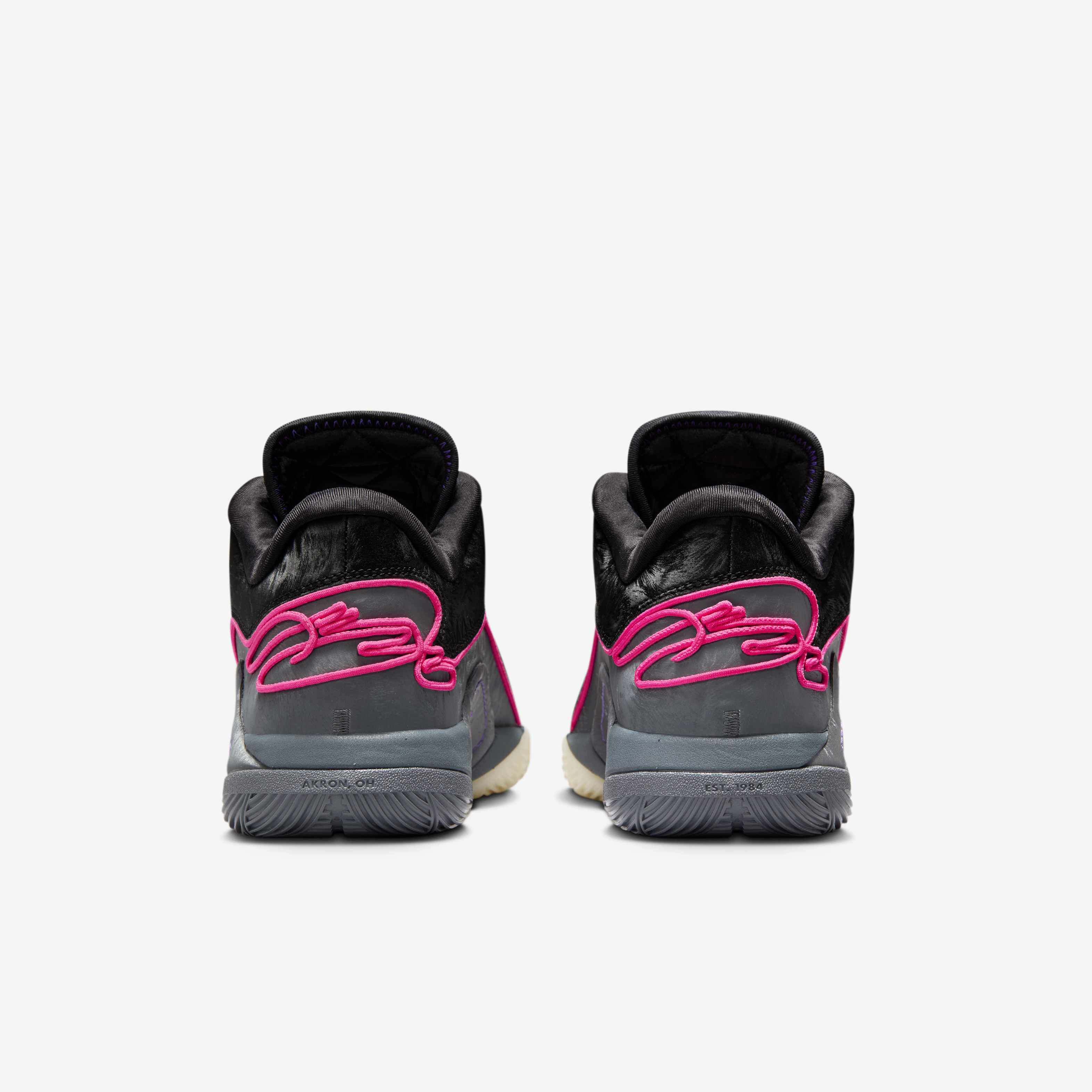 LeBron XXII image number 5