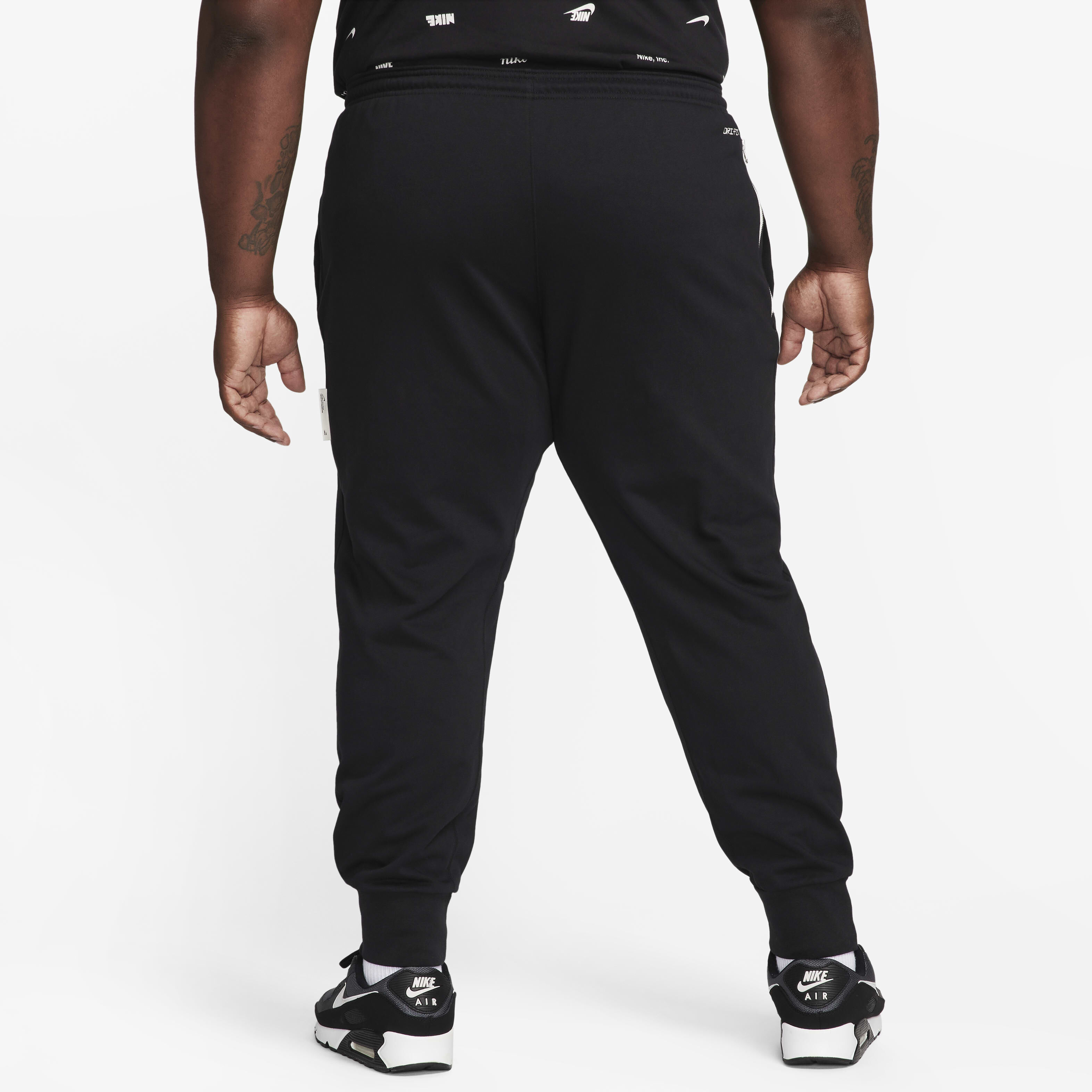 جيانيس ستاندرد ايشيو image number 6