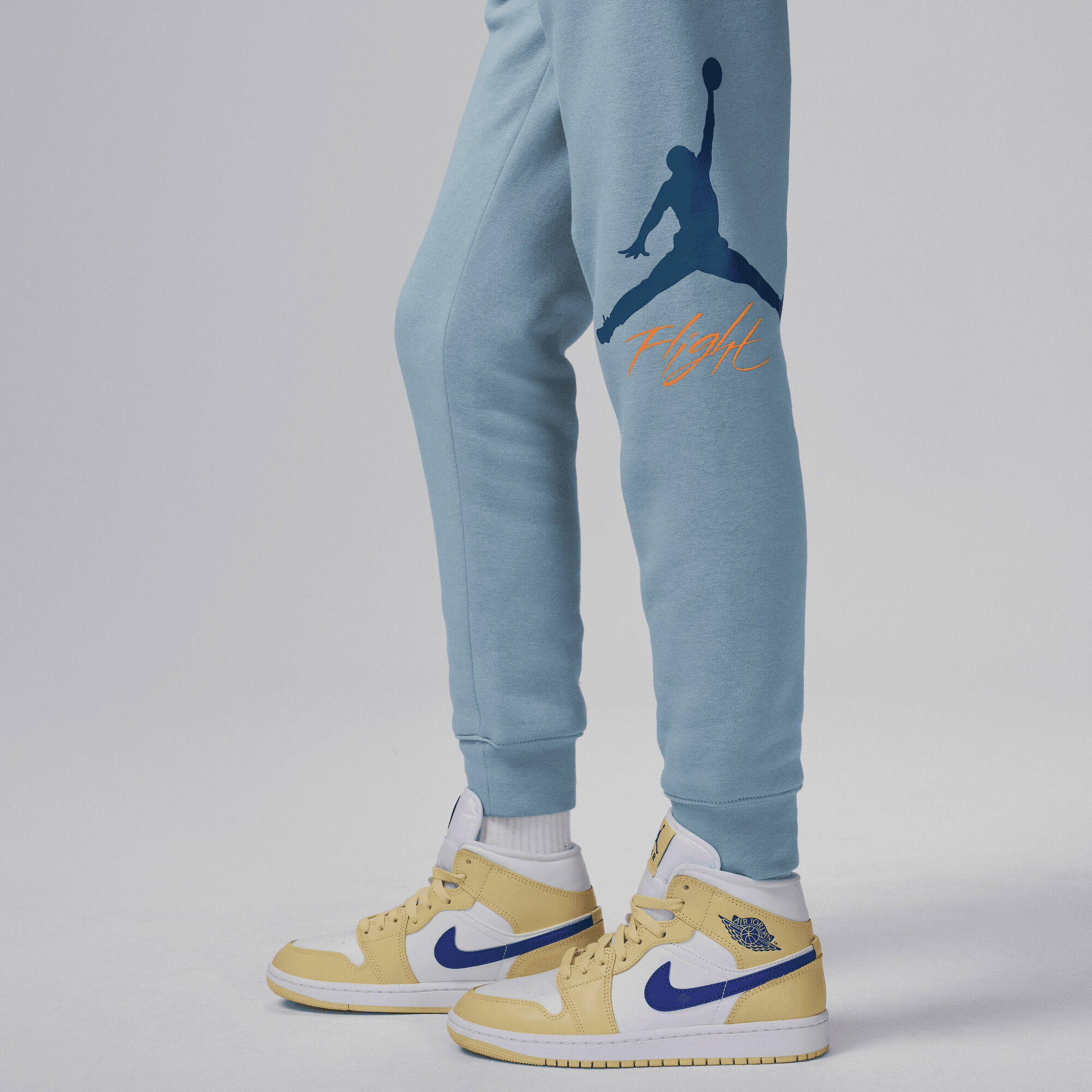 Jordan MJ Baseline Fleece Pants image number 4