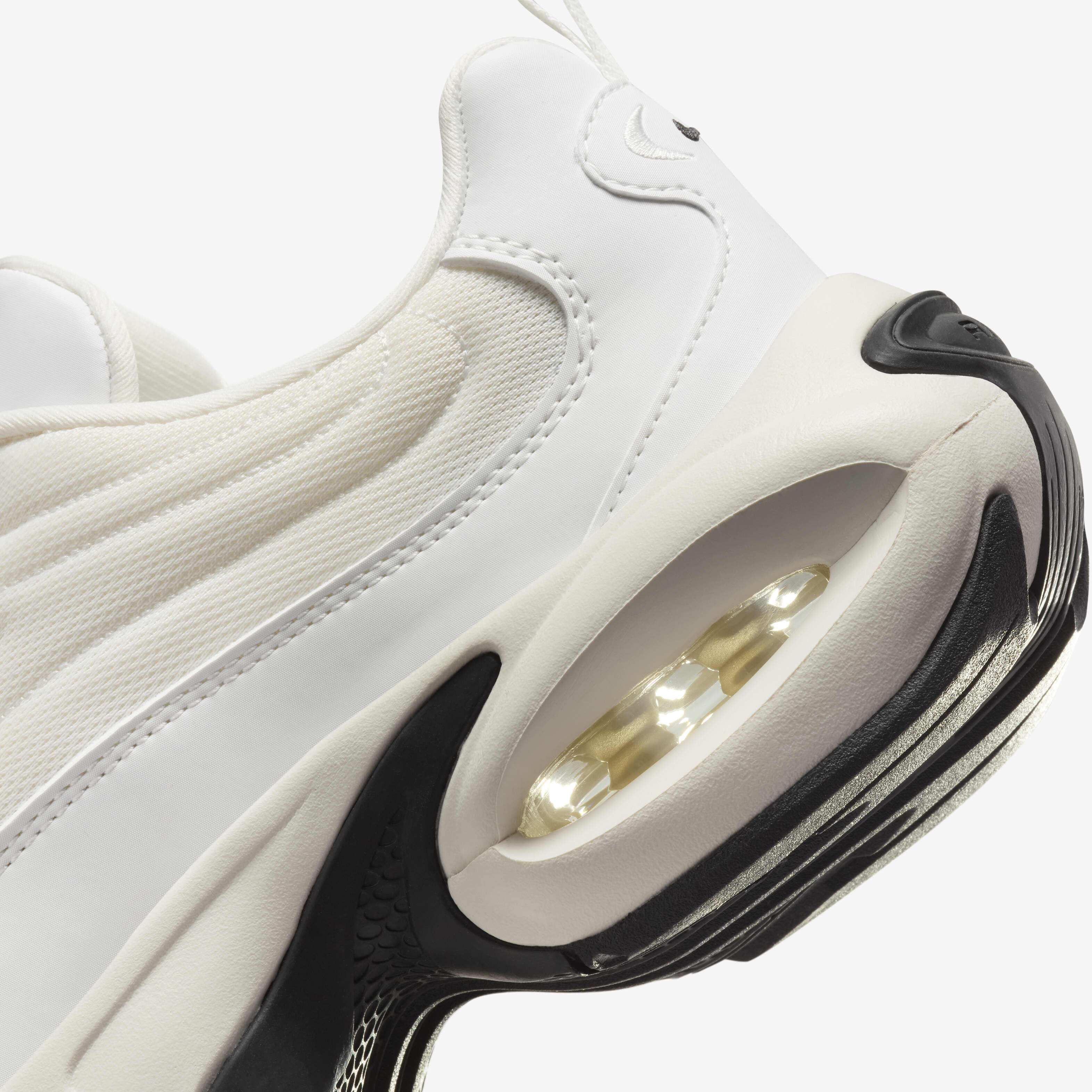★大人気★ NIKE W AIR MAX PORTAL SUMMIT WHITE Nike Air Max Portal (Summit White/Sail/Black) - Style Code