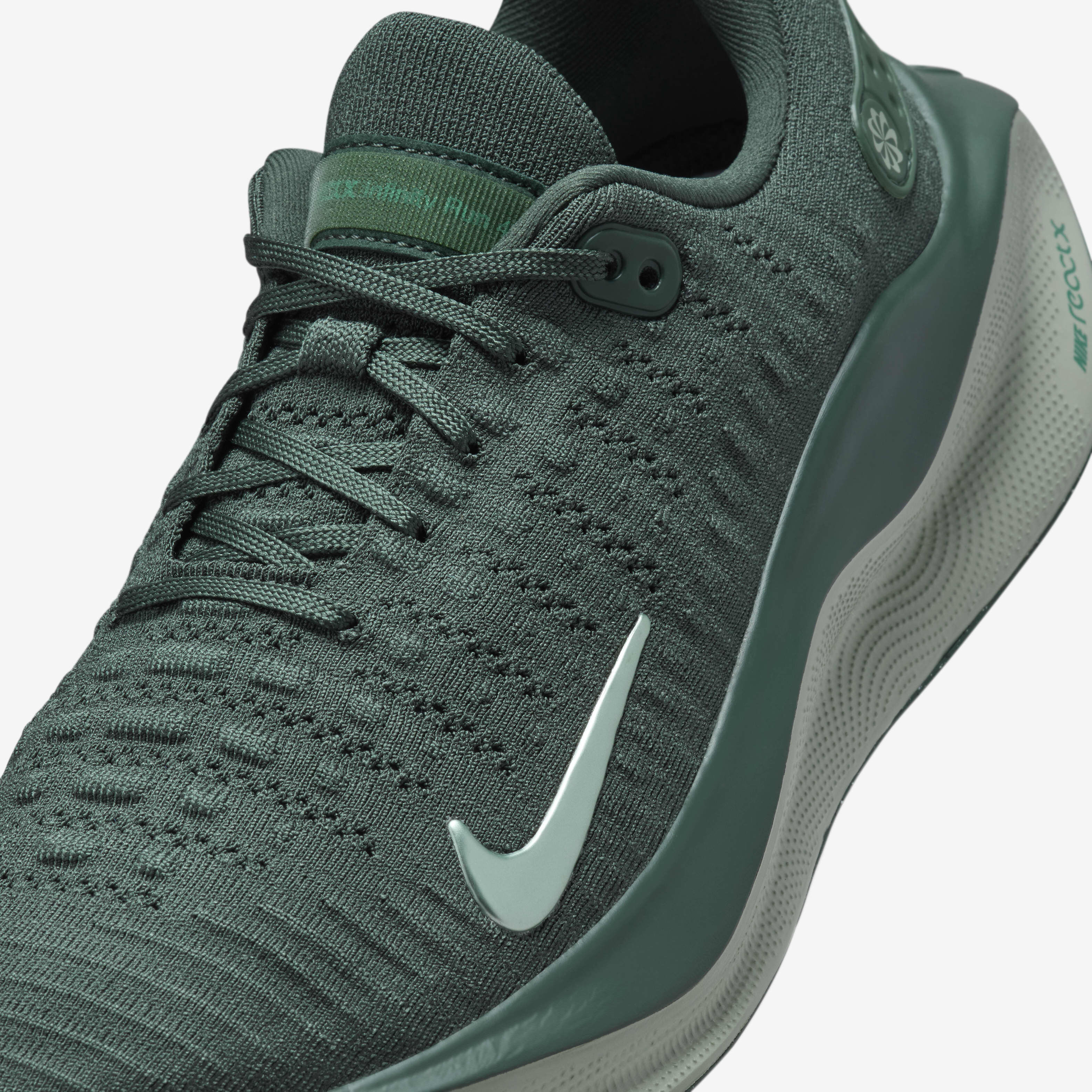 olive green nike womens running shoes