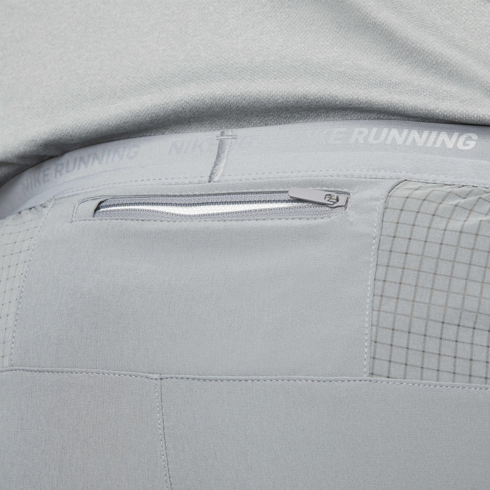 Nike Phenom image number 13 Nike Phenom image number 13