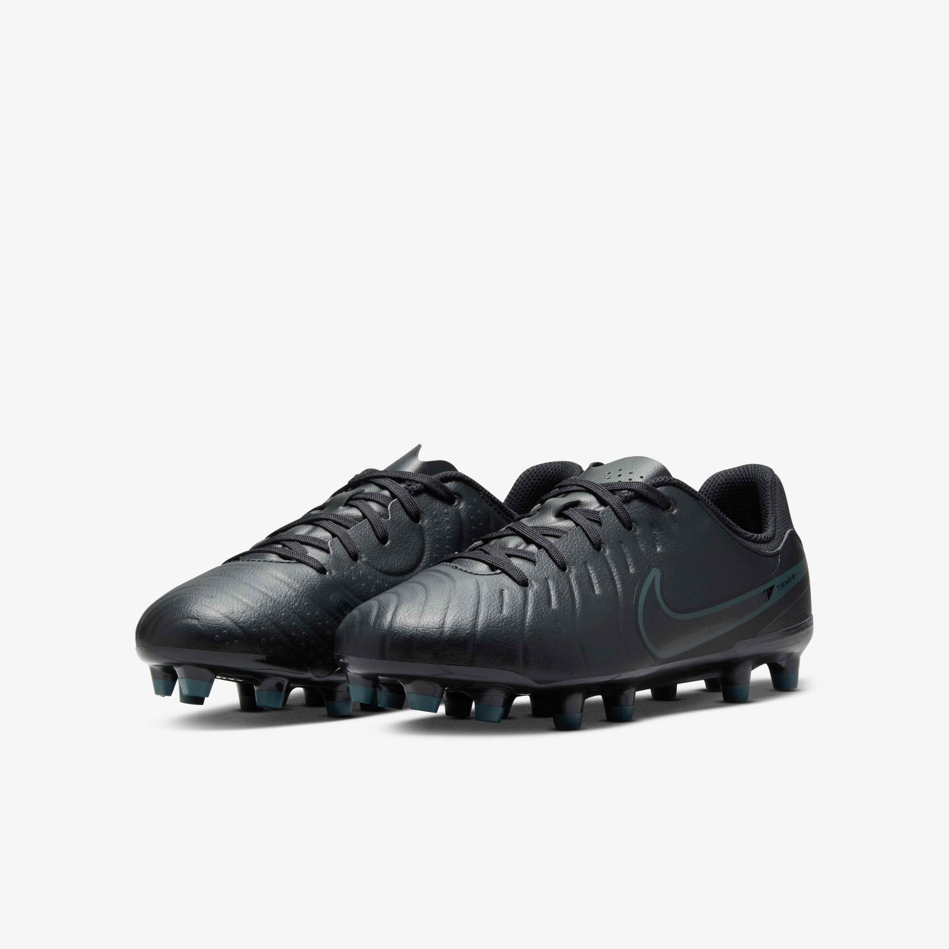 Nike tiempo junior football boots 2025