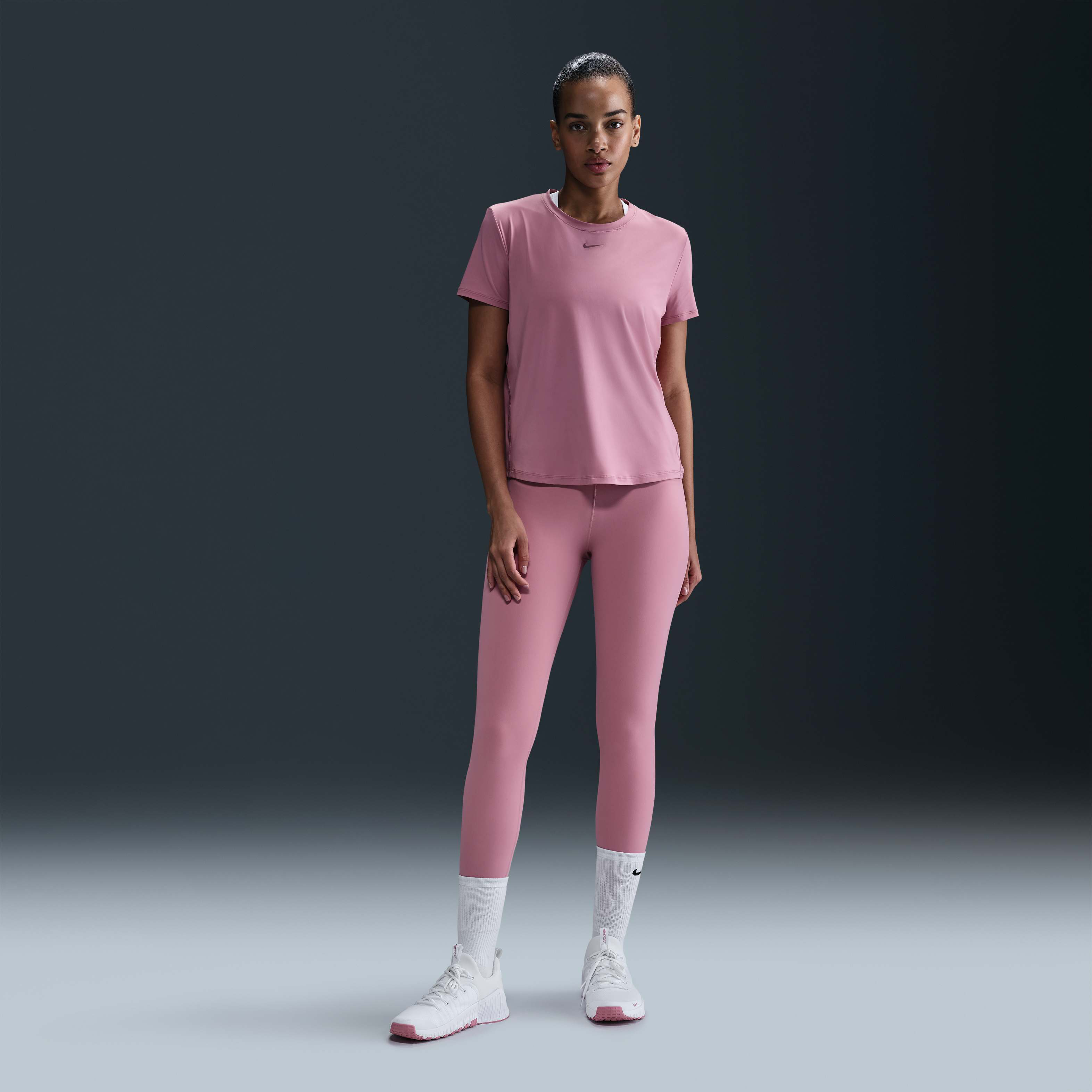 نايكي ون كلاسيك image number 3