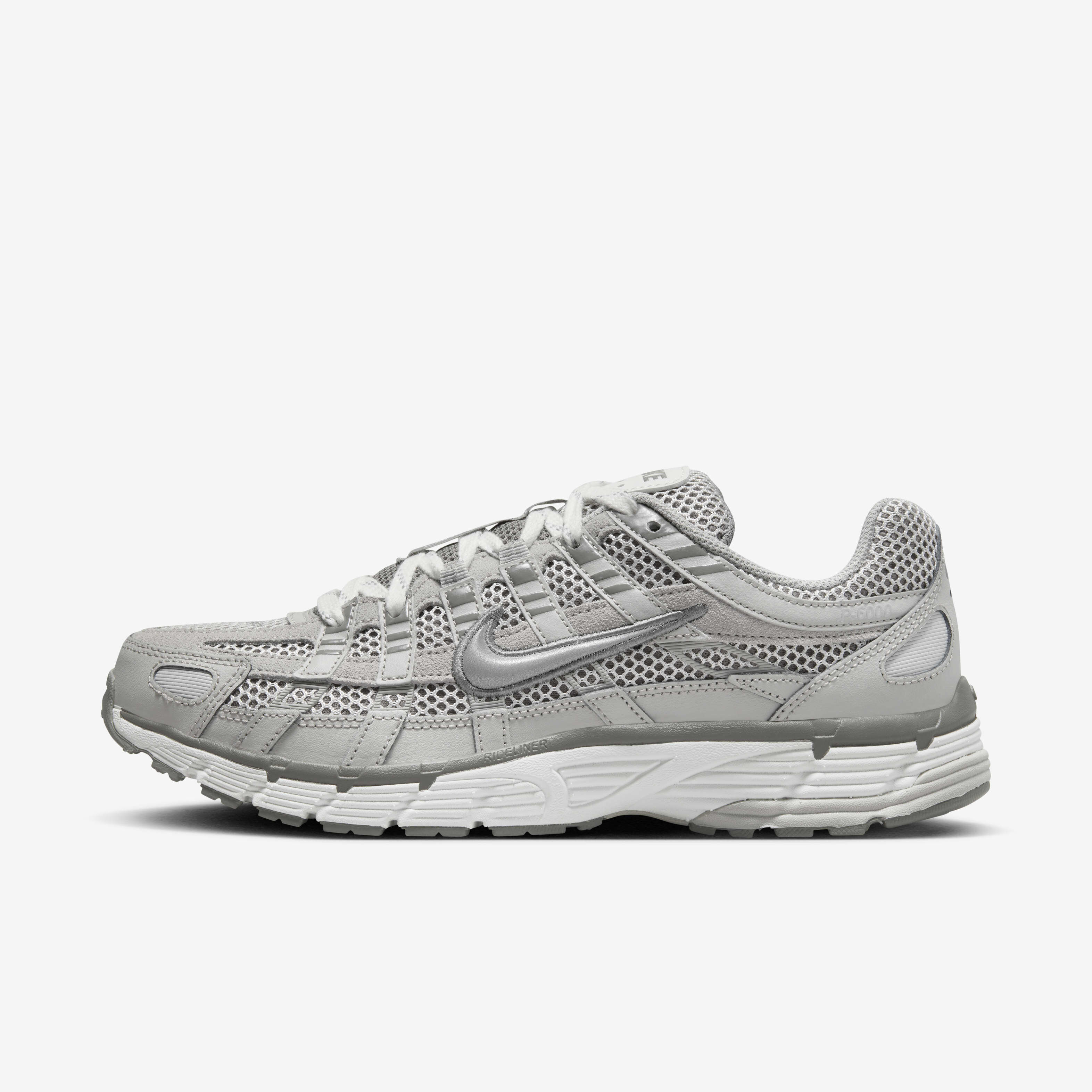 Nike shoes with the lines hotsell