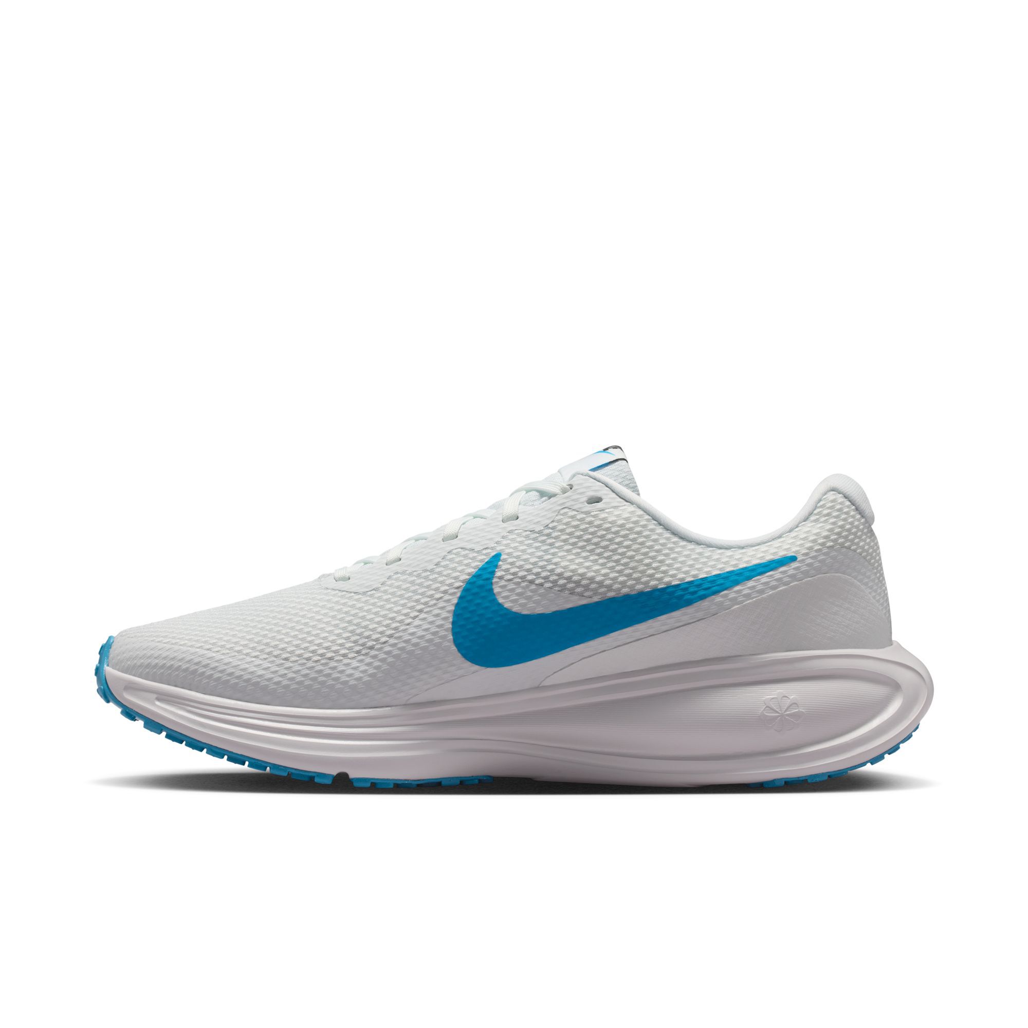 Nike Revolution 8 image number 4