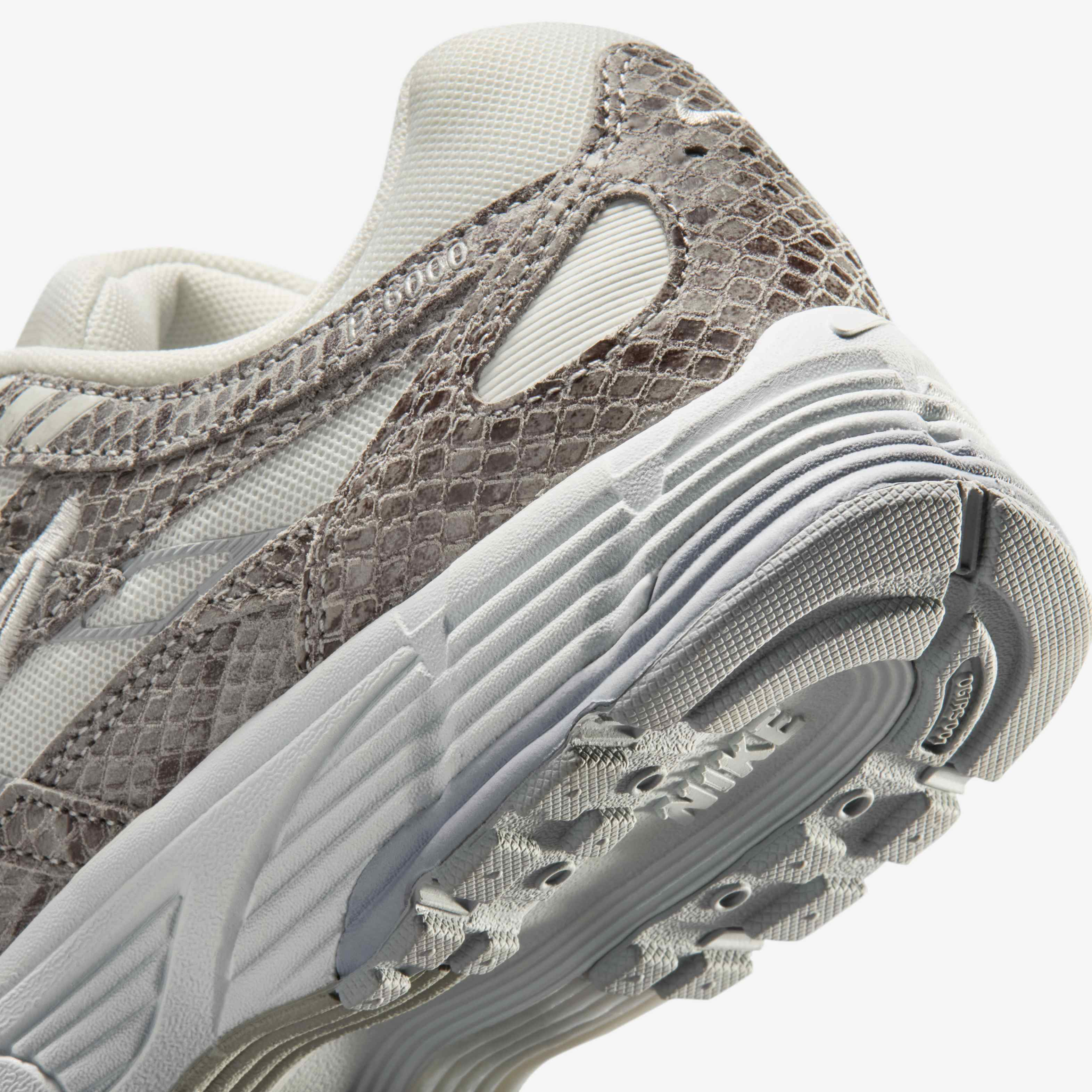 Nike P-6000 SE image number 7
