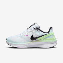 Nike Structure 25