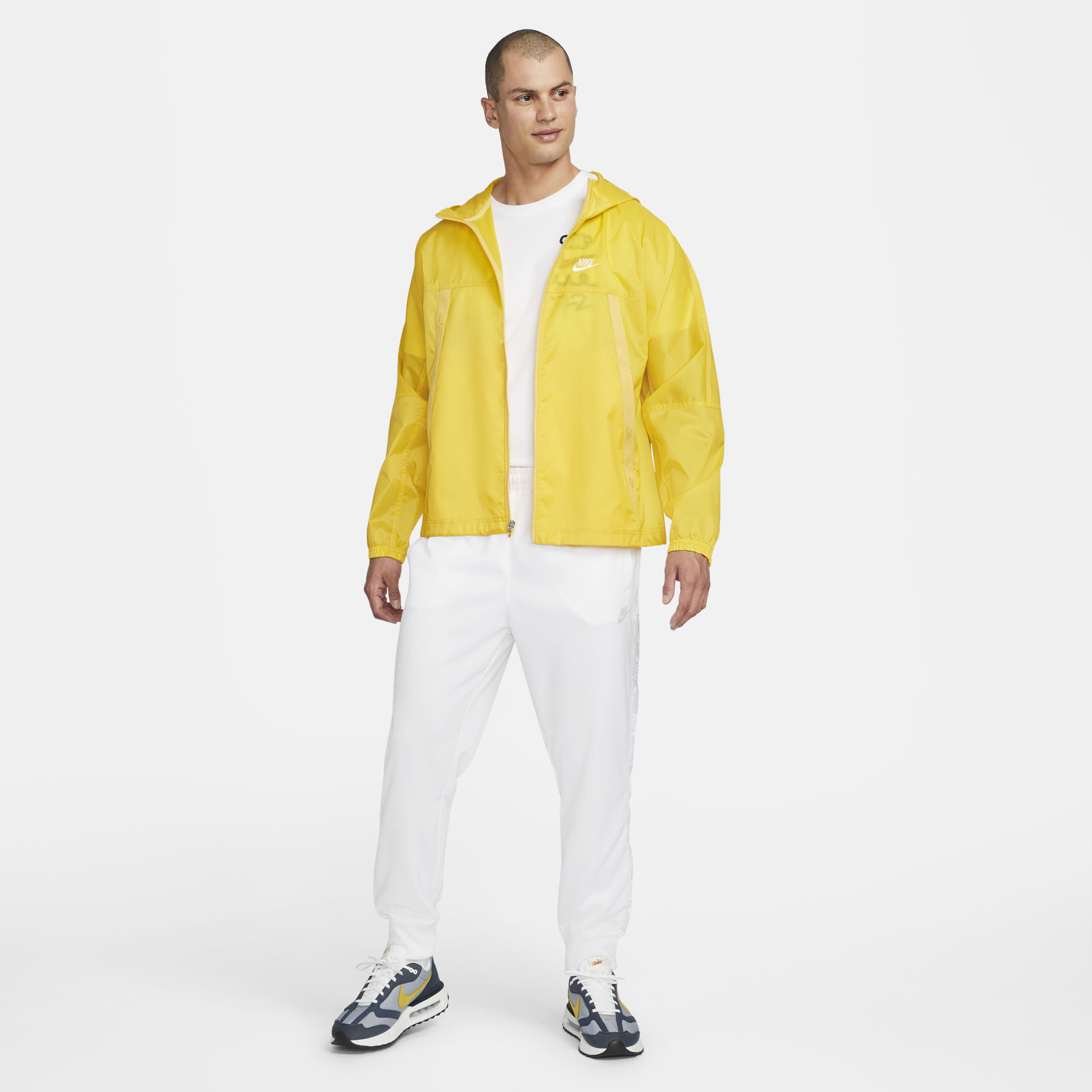 نايكي سبورتسوير image number 5