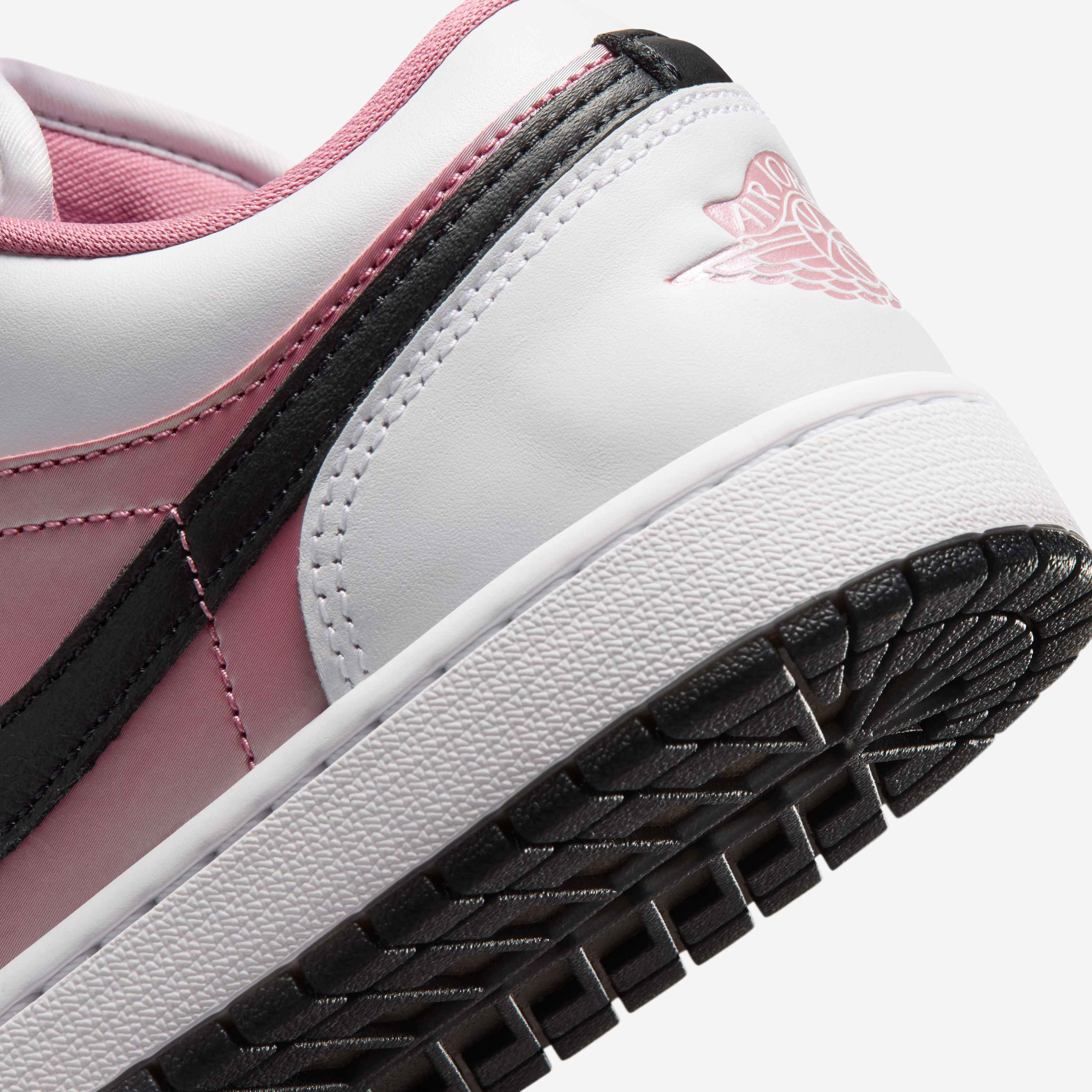 Air Jordan 1 Low SE image number 7