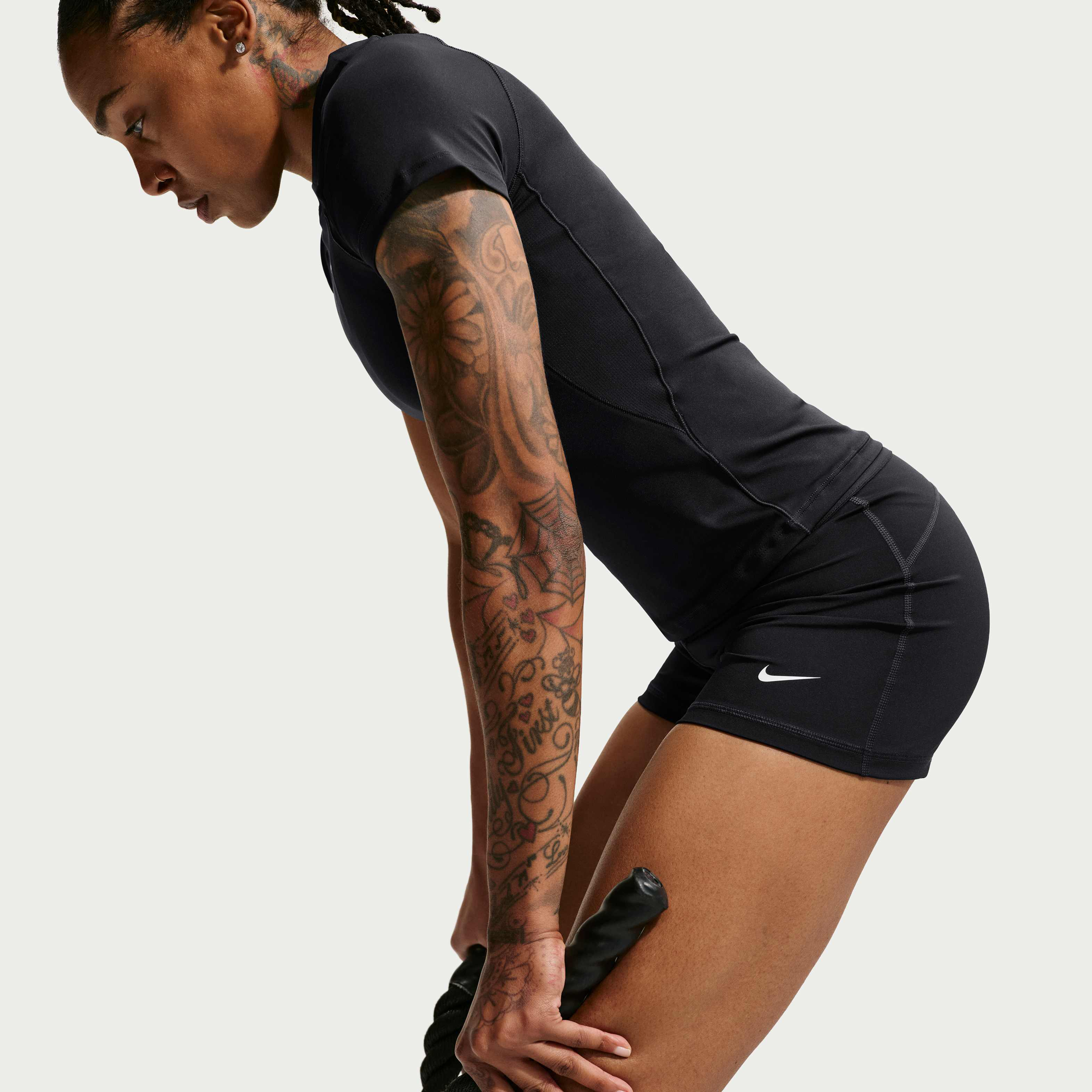 Nike Pro Sculpt image number 3
