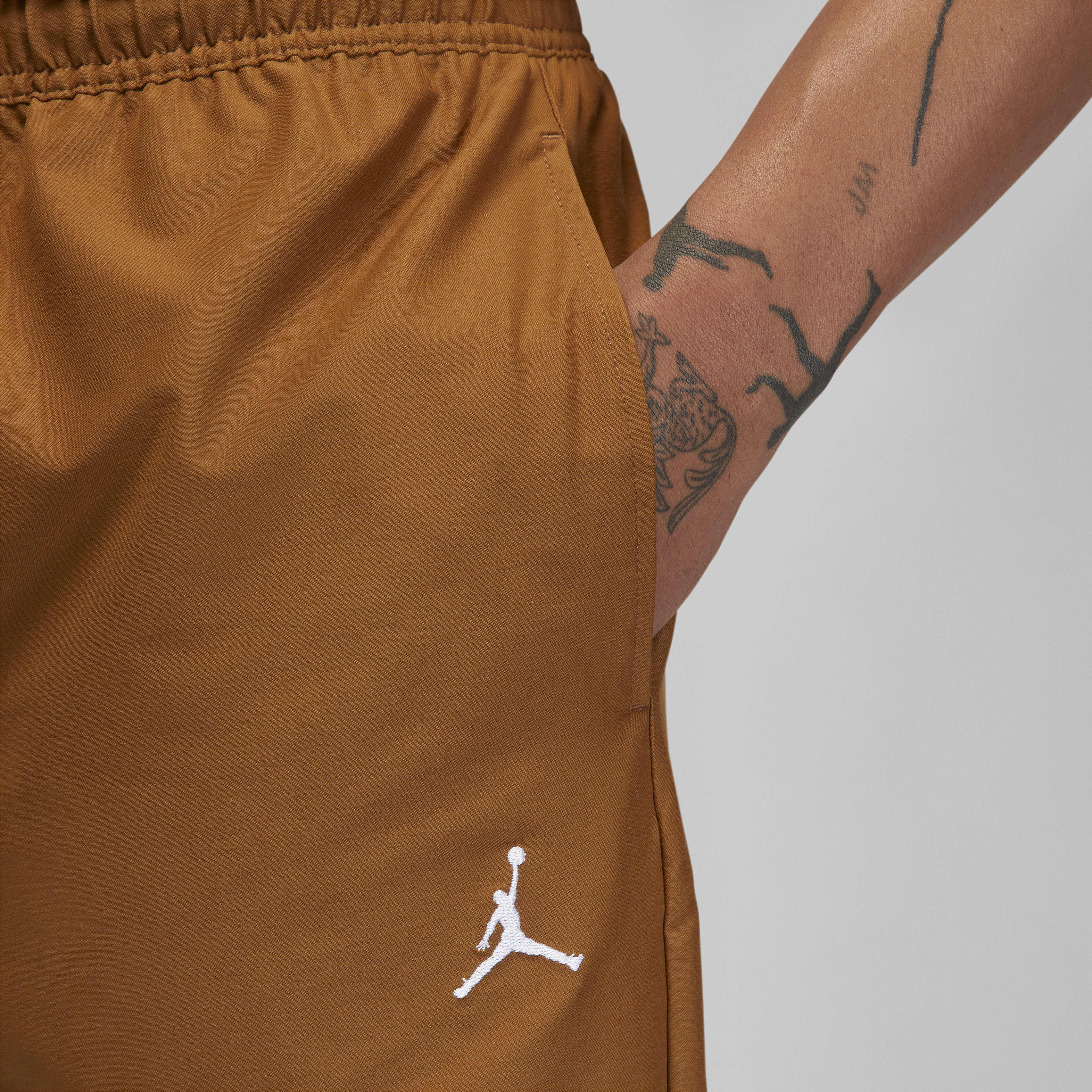 Jordan Essentials image number 2