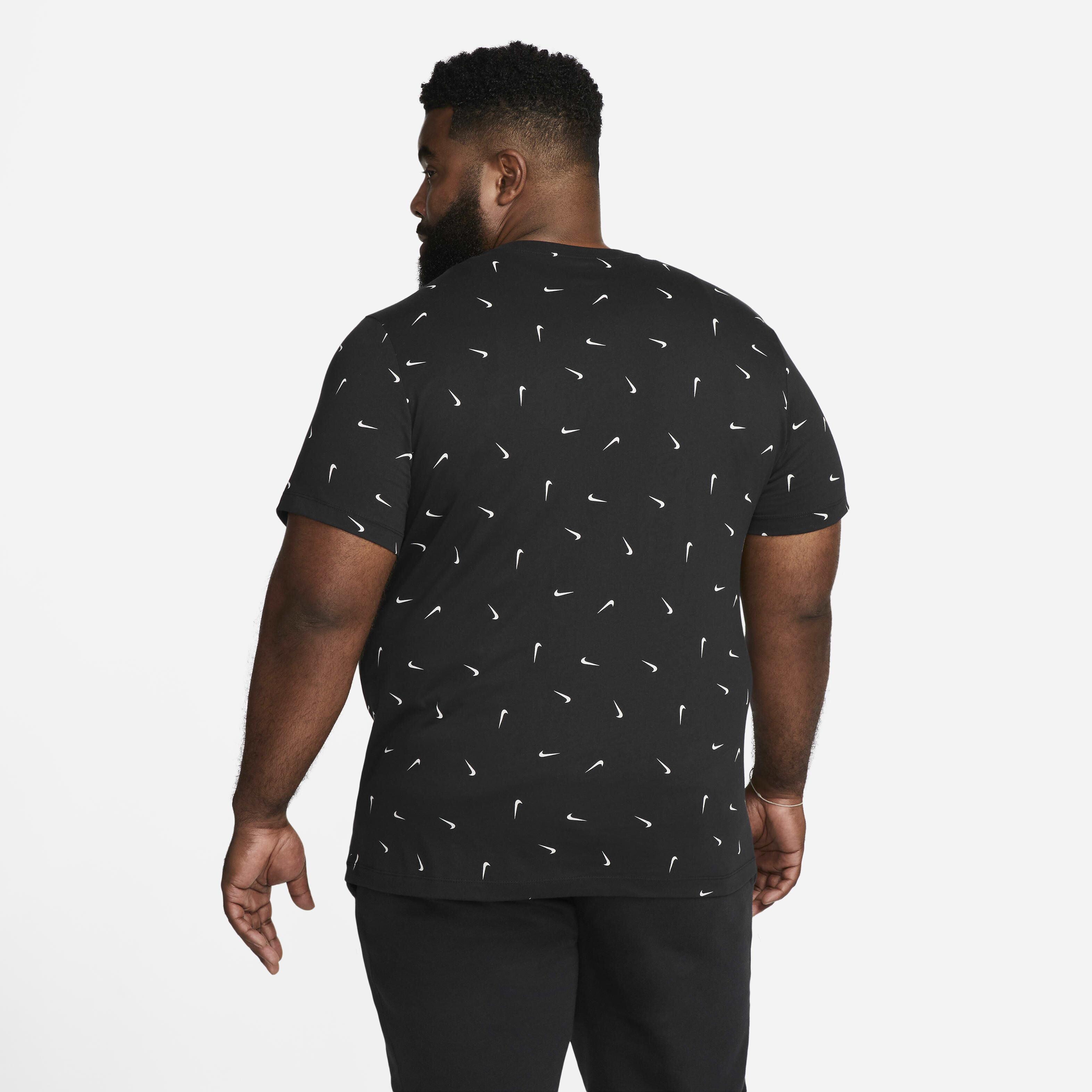 تيشيرت سبورتسوير كلوب اول اوفر برينت للرجال image number 5