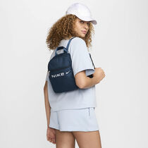 Nike Sportswear Futura