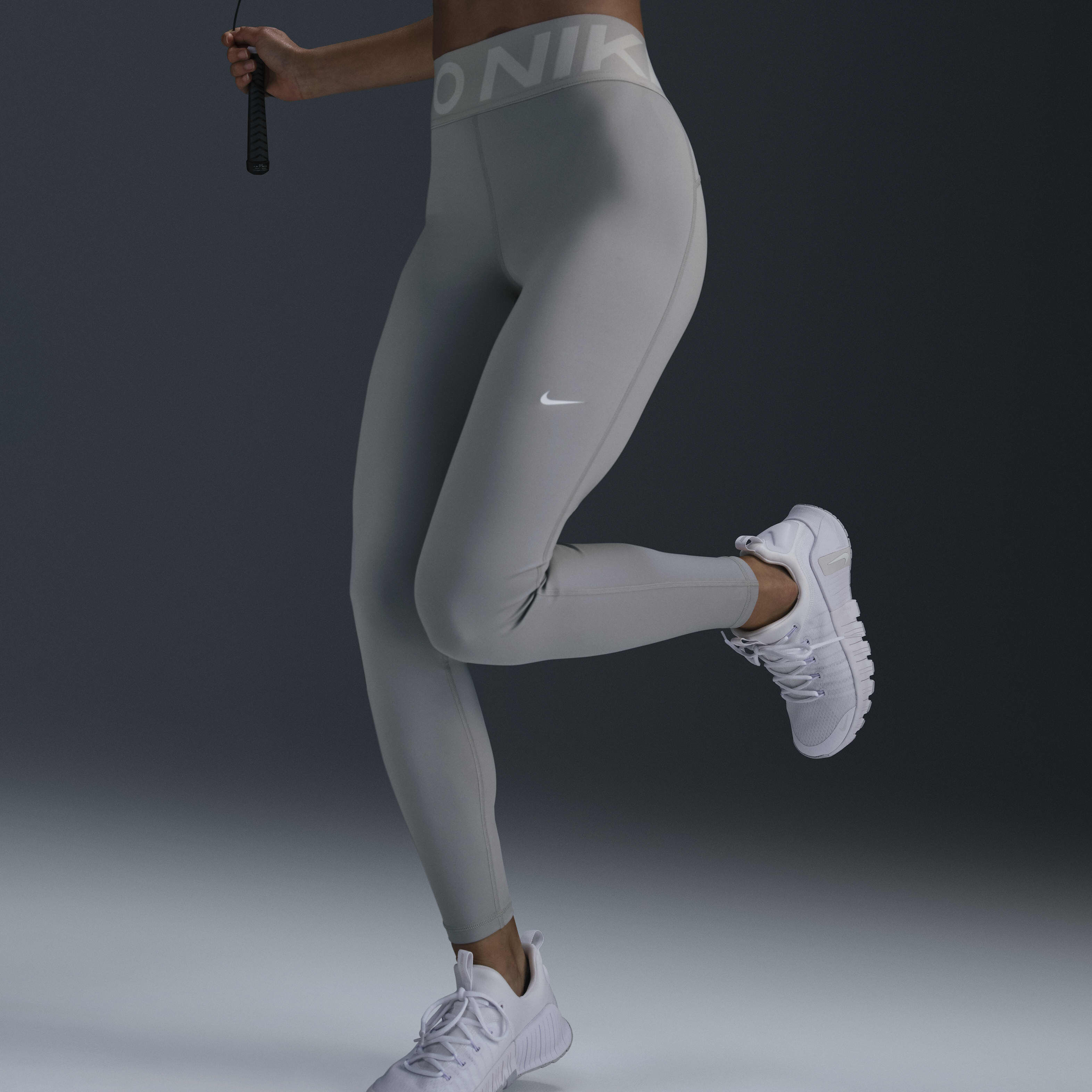Nike women's sculpt yoga tight cheap