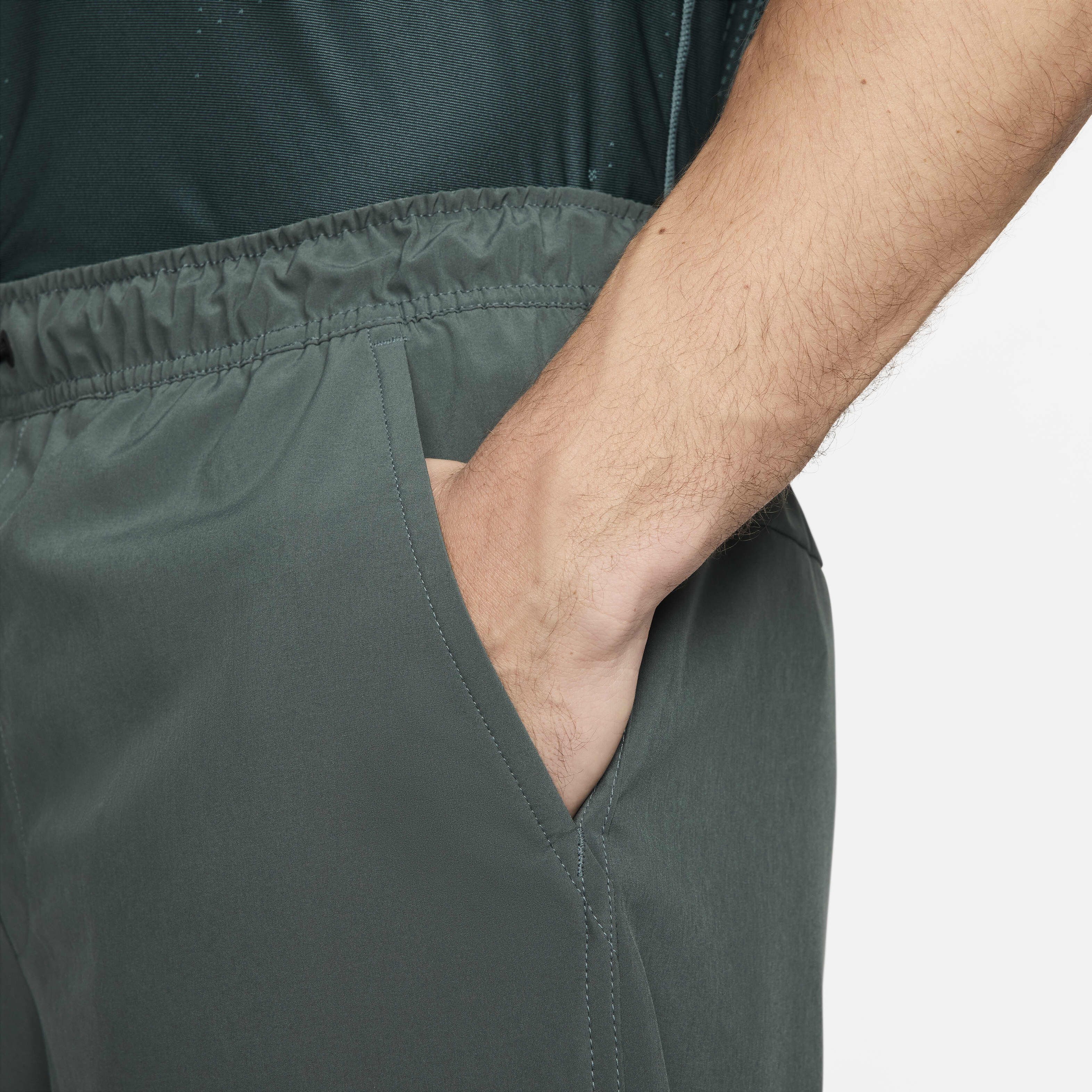 نايكي انليميتد image number 3