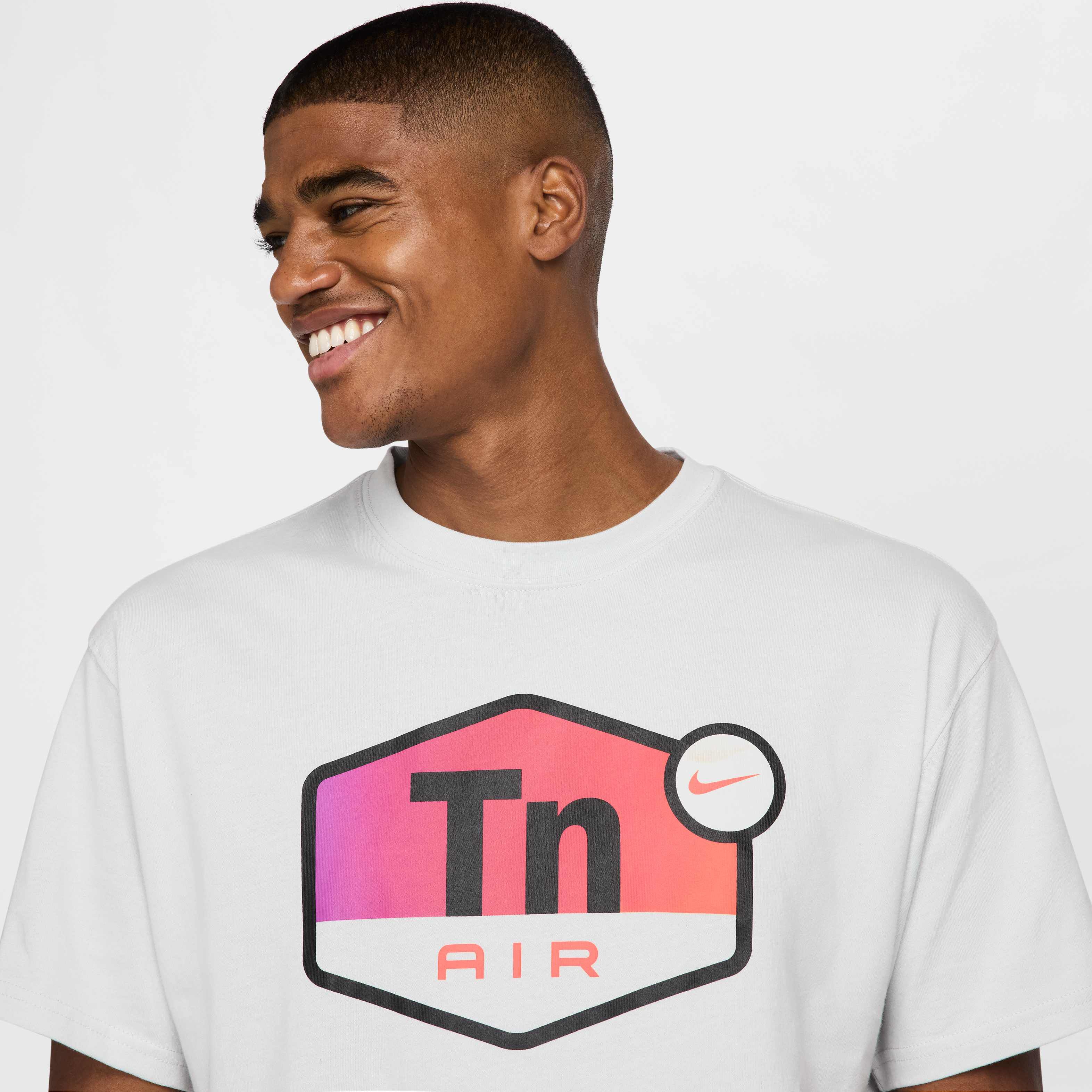 نايكي سبورتسوير image number 2