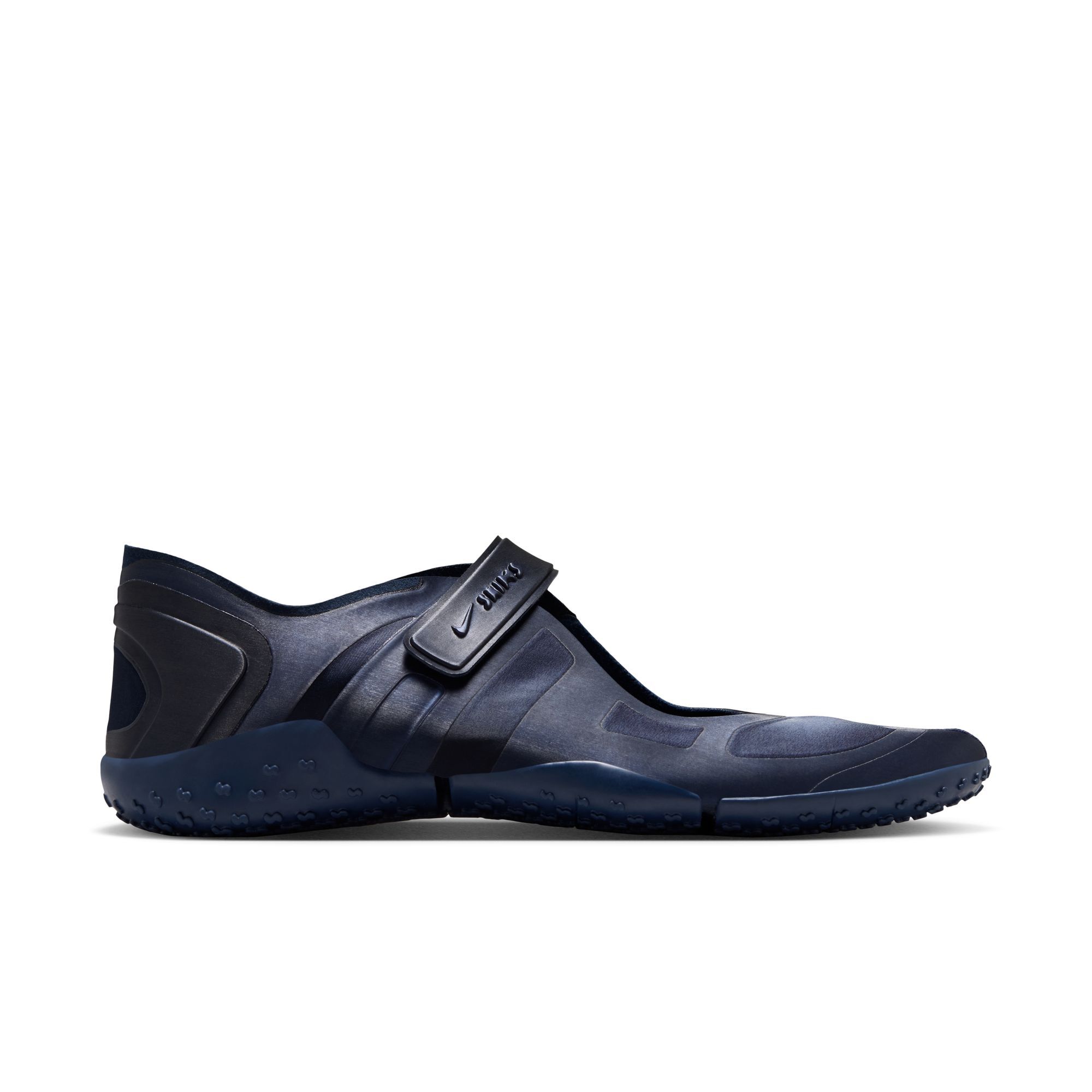 NikeSKIMS ريفت ساتين image number 6