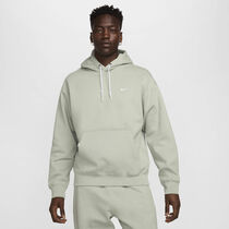 Nike Solo Swoosh