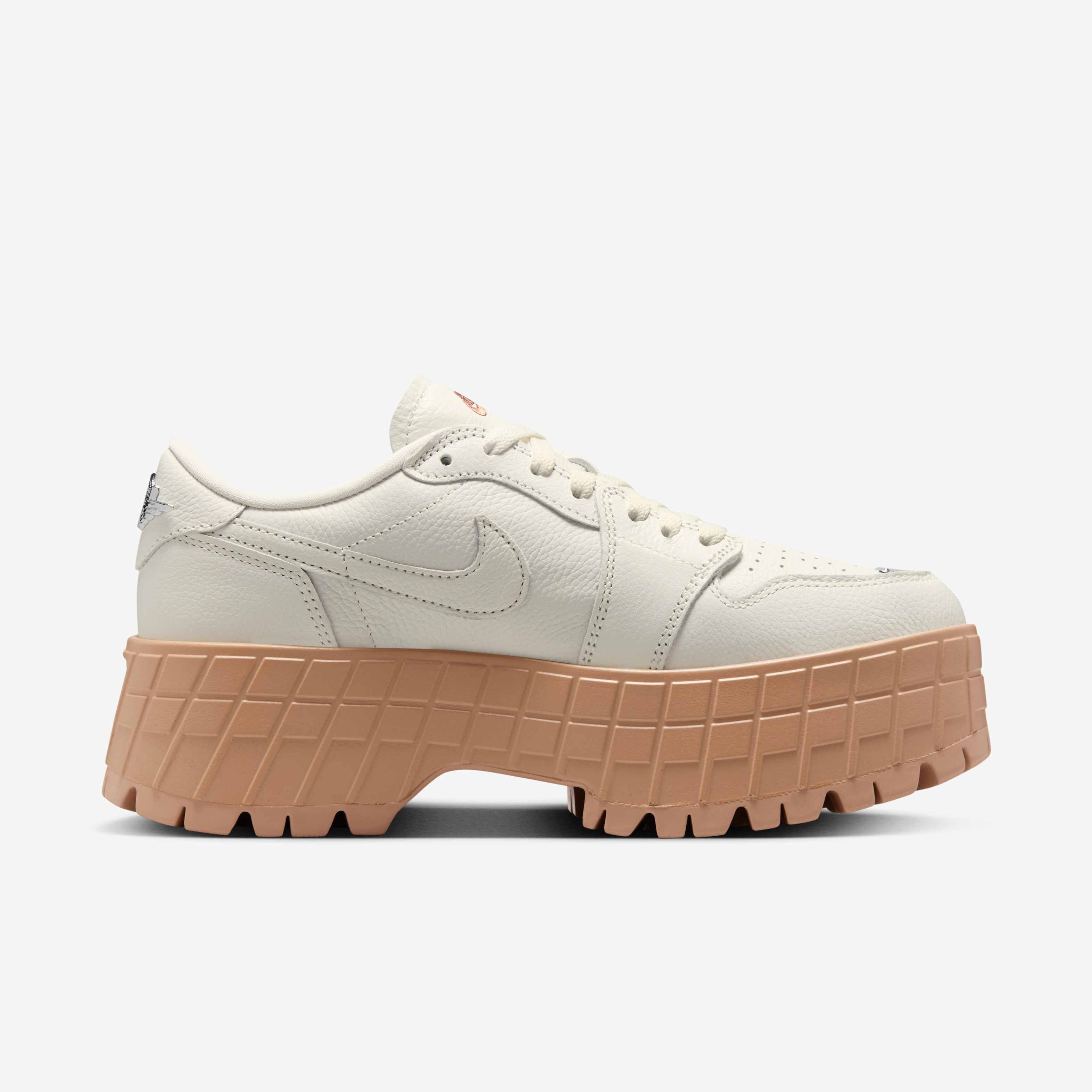 Air Jordan 1 Brooklyn Low image number 2