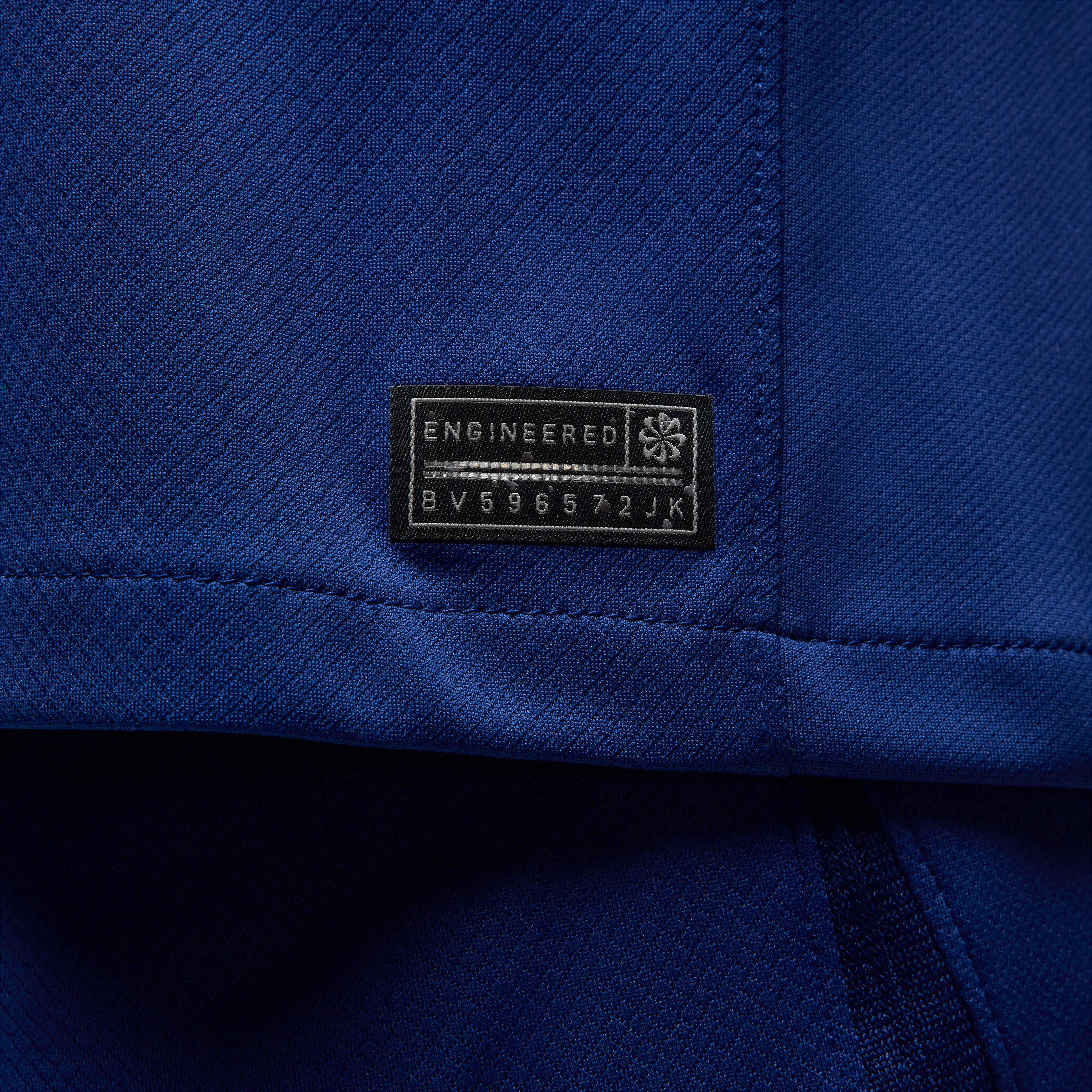 باريس سان جيرمان 2024/25 ستيديوم البديل image number 5