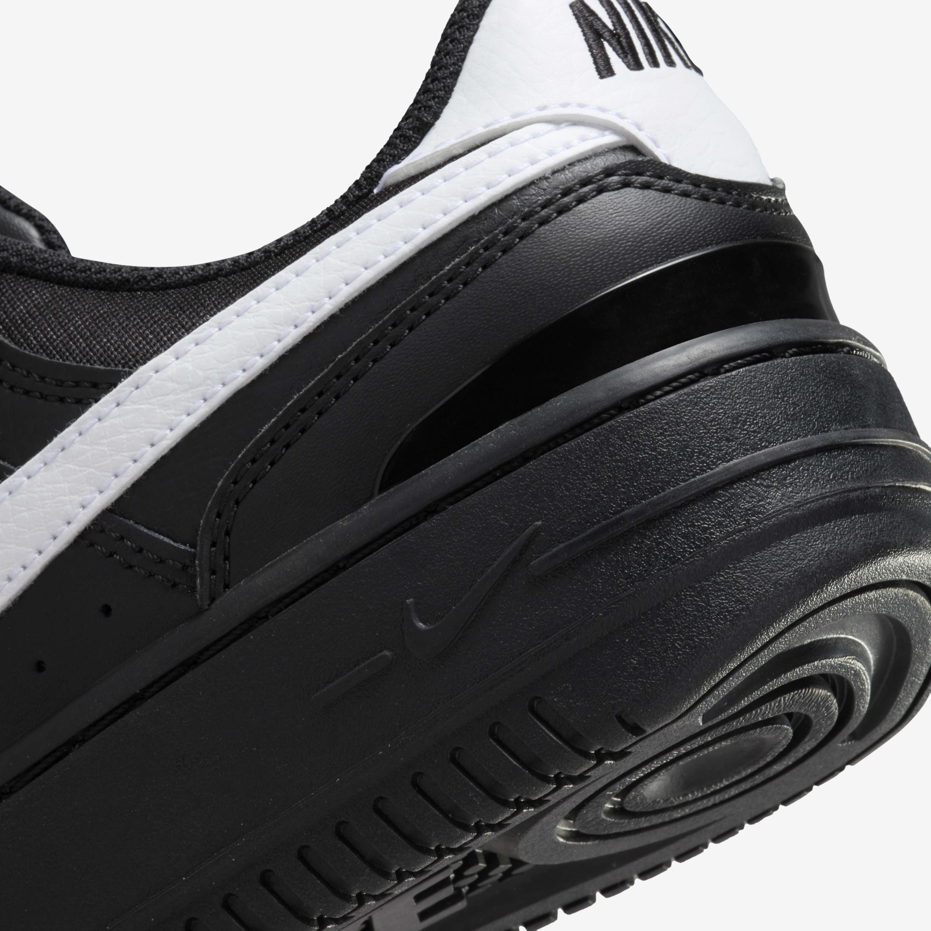 Nike Gamma Force image number 7