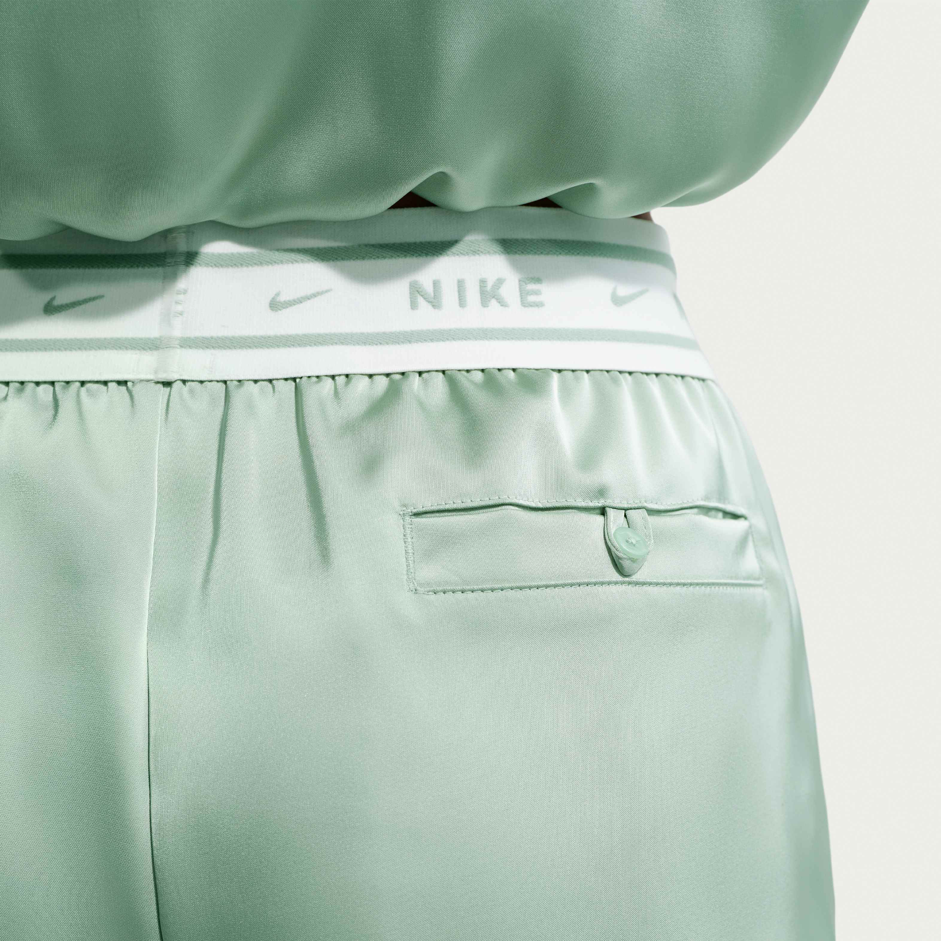 Nike Sportswear image number 2