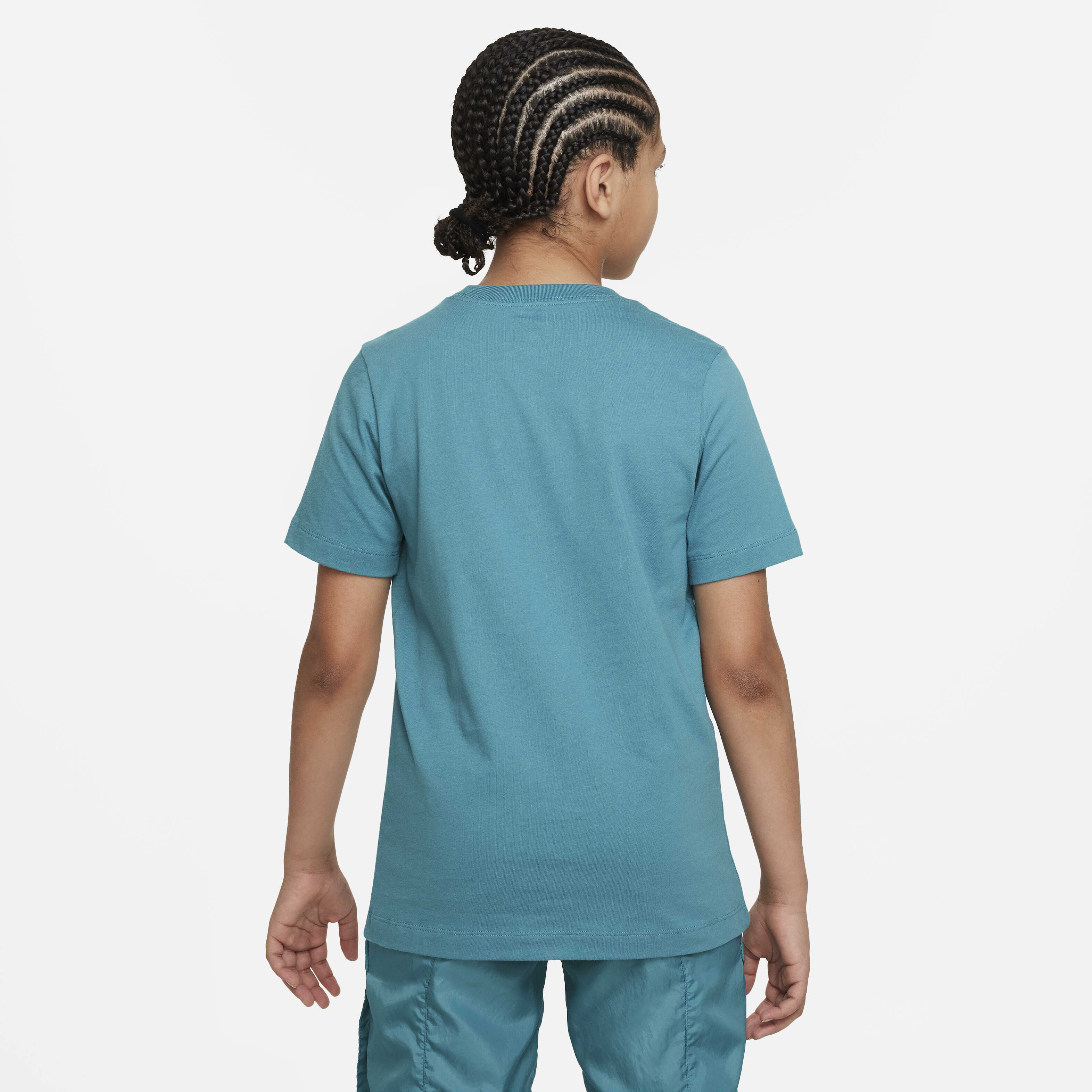 نايكي سبورتسوير image number 1