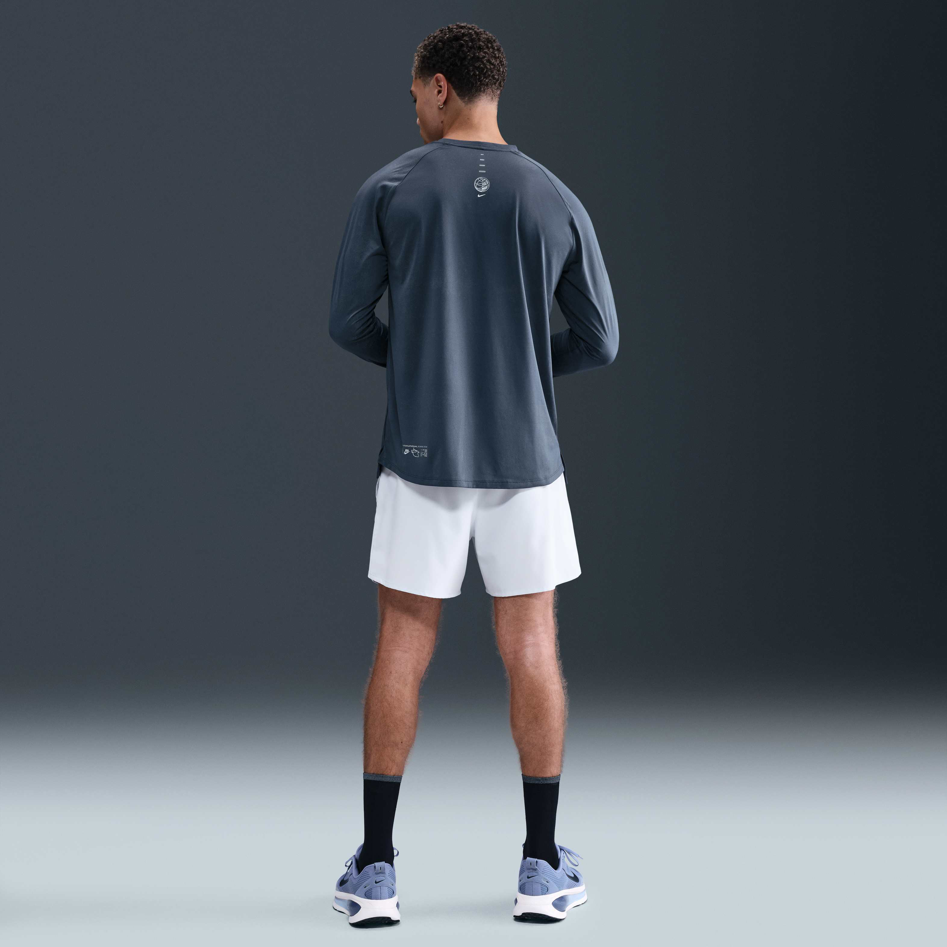 Nike Stride image number 4