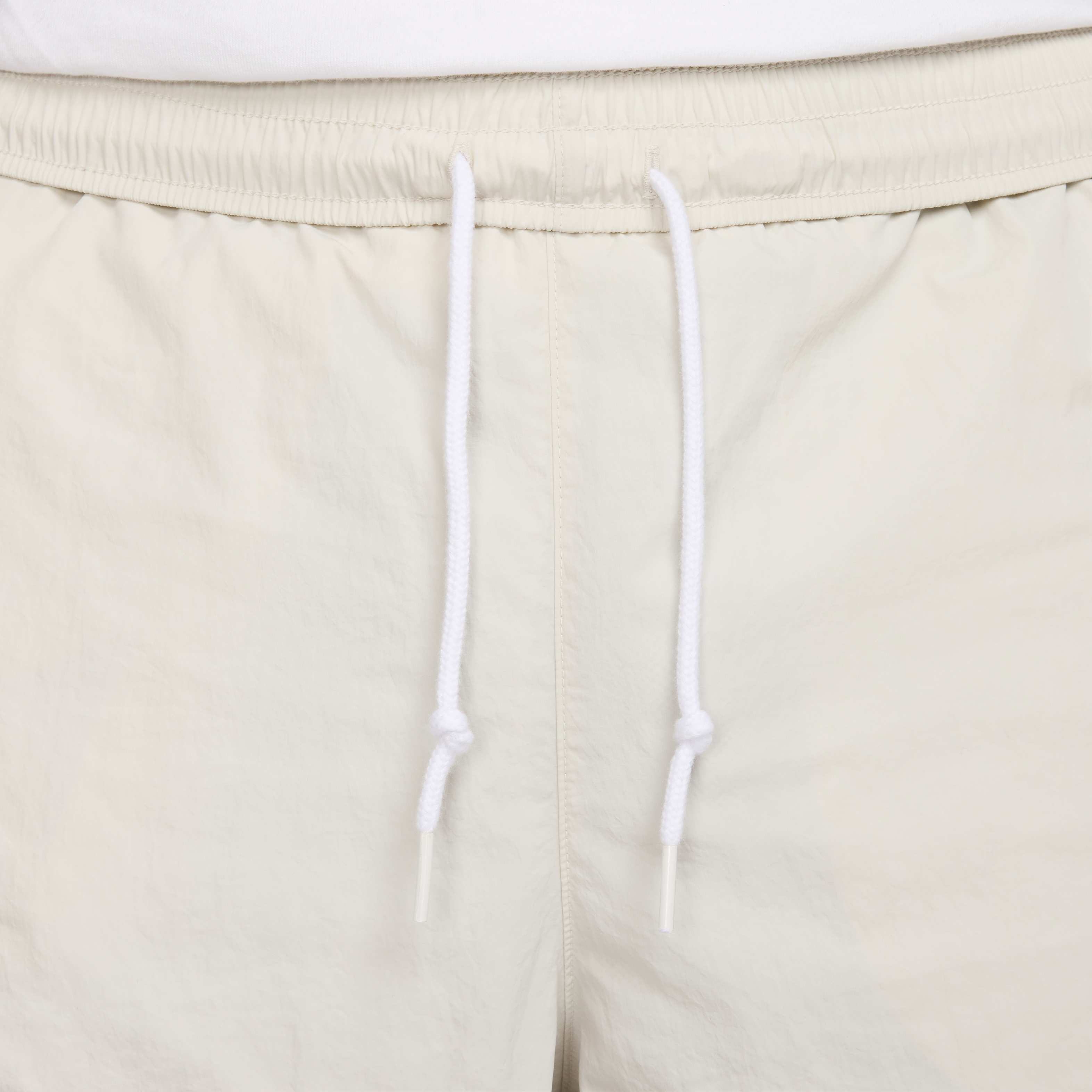 Nike Solo Swoosh image number 2