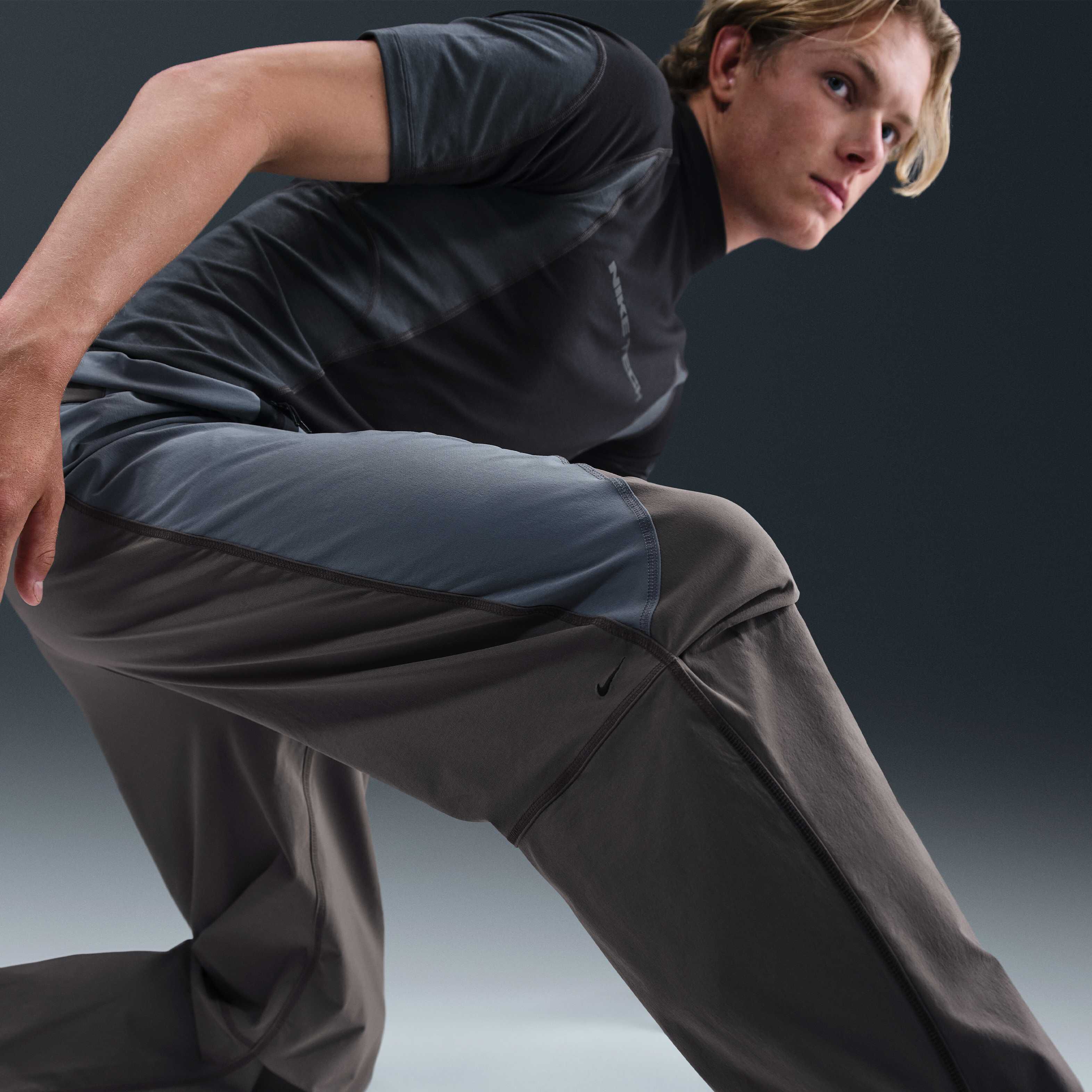 نايكي تك image number 4