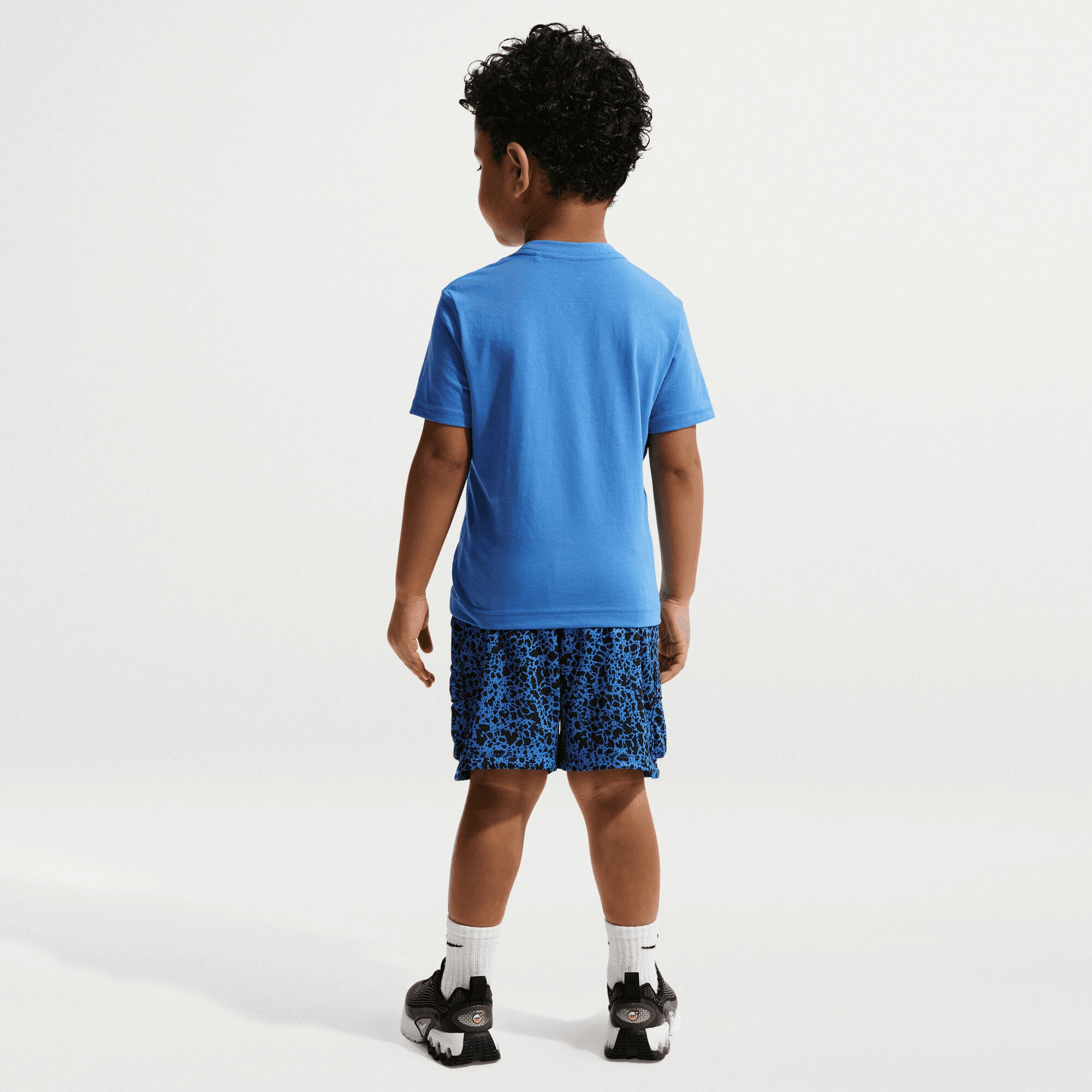 Nike image number 1