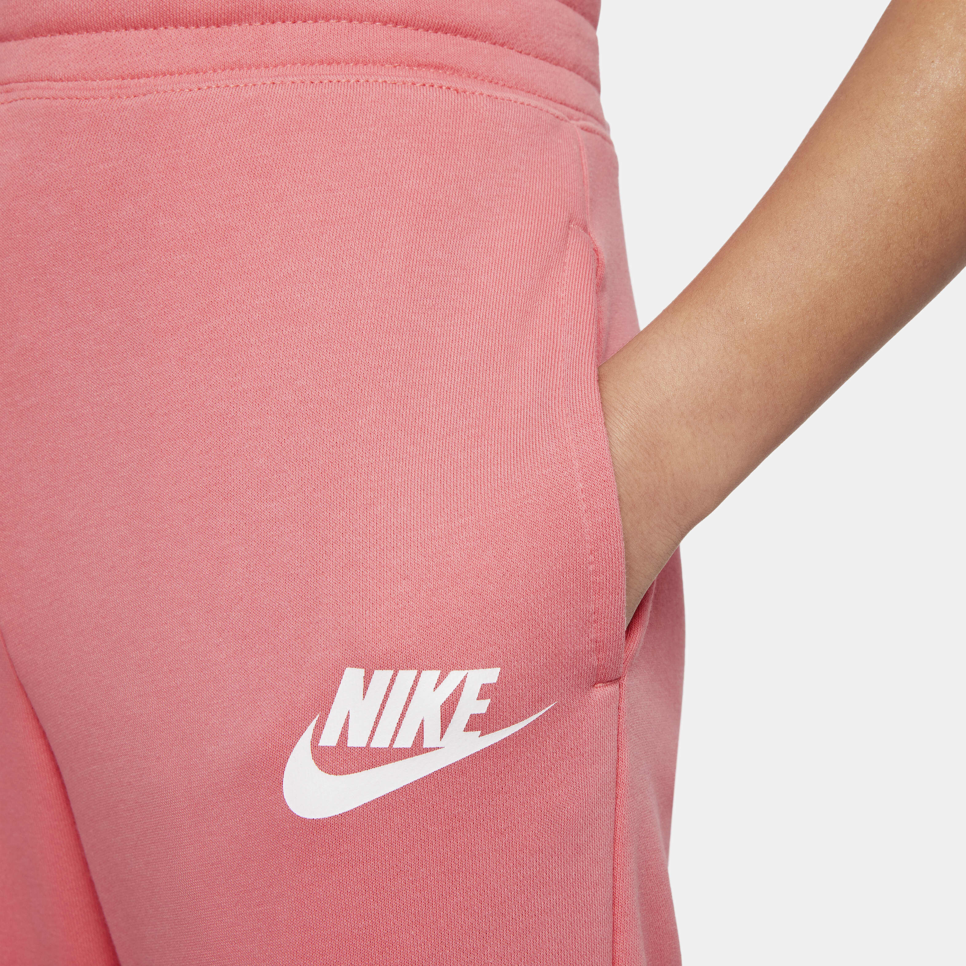 Nike Sportswear Club image number 3