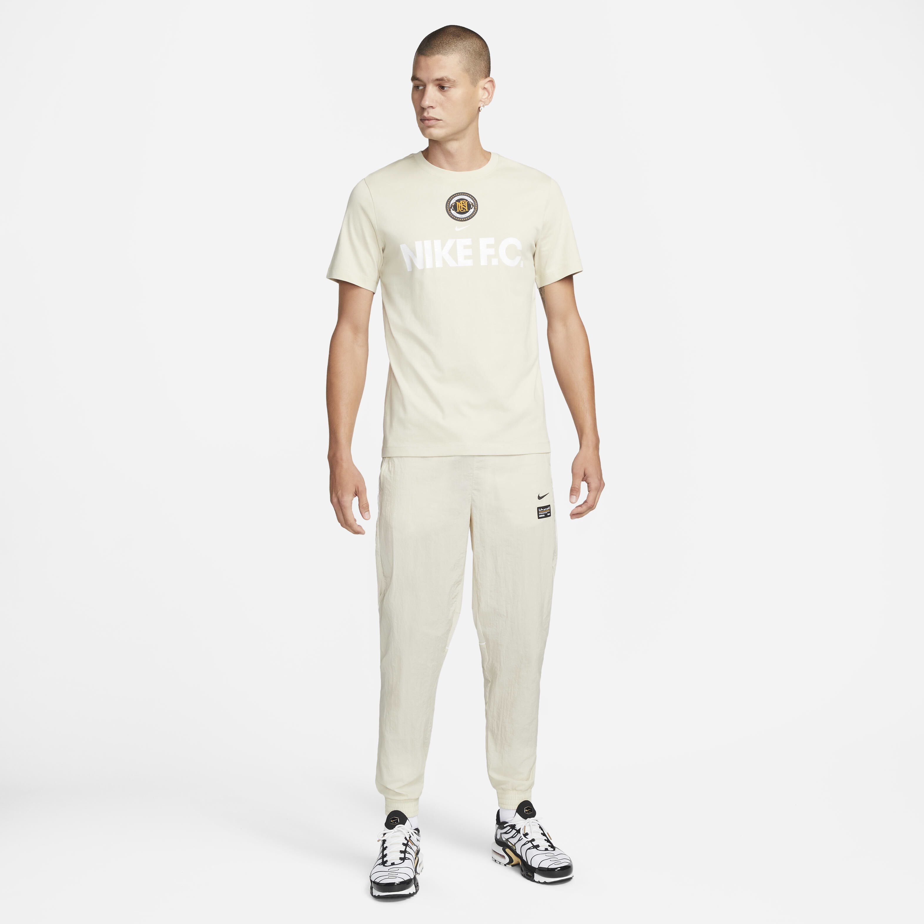 Nike F.C. Repel image number 7