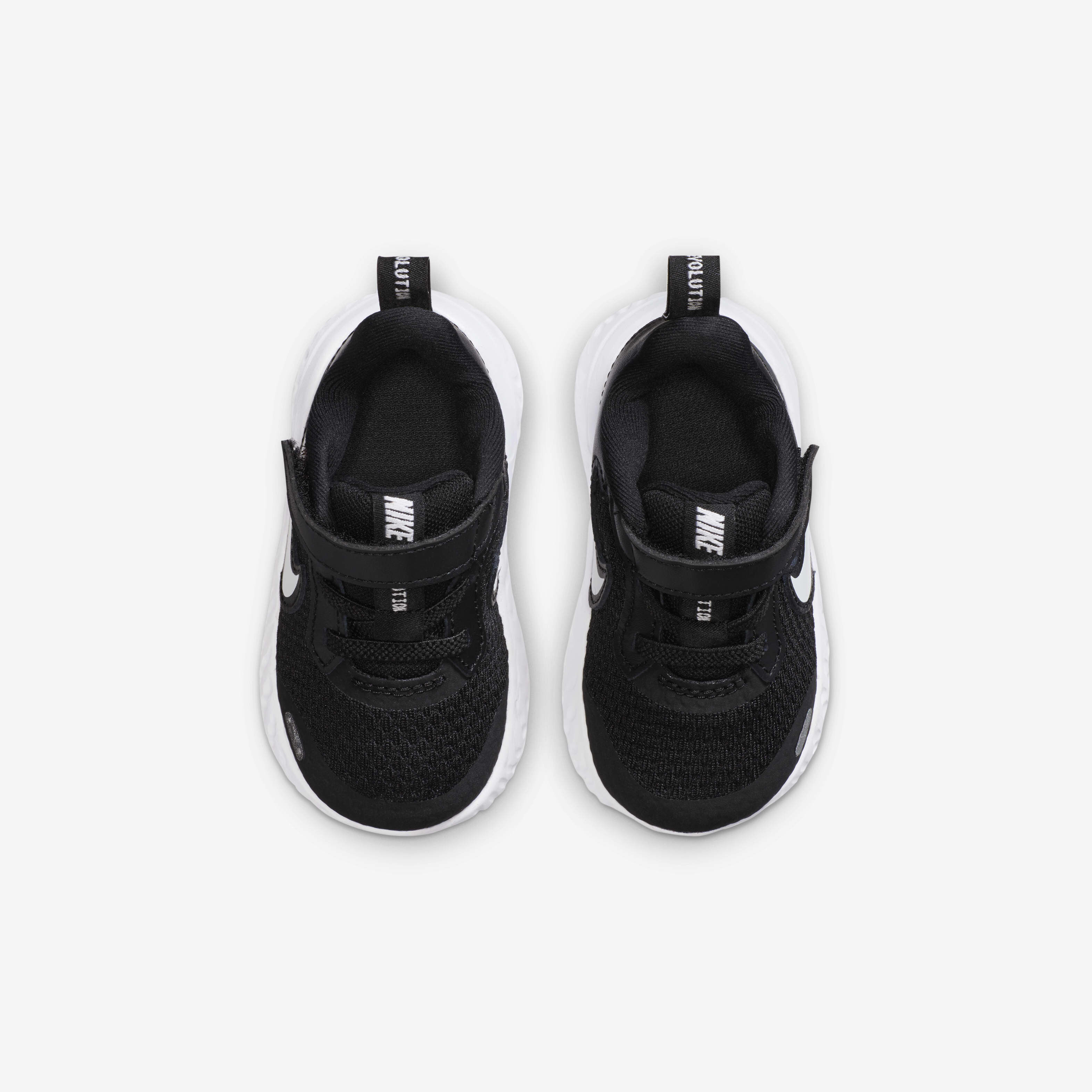 نايكي ريفوليوشن 5 image number 3