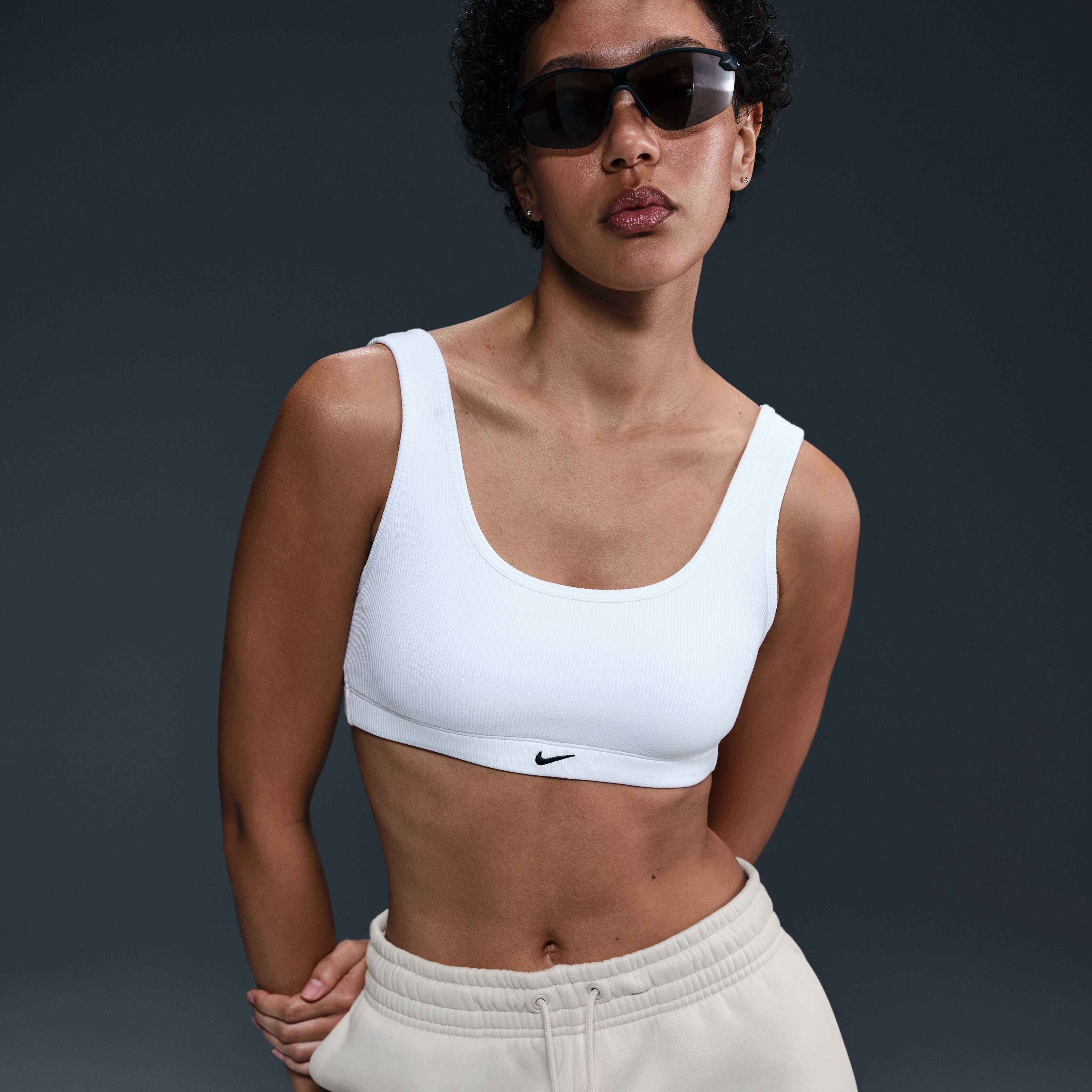 نايكي سبورتسوير فينيكس فليس image number 4