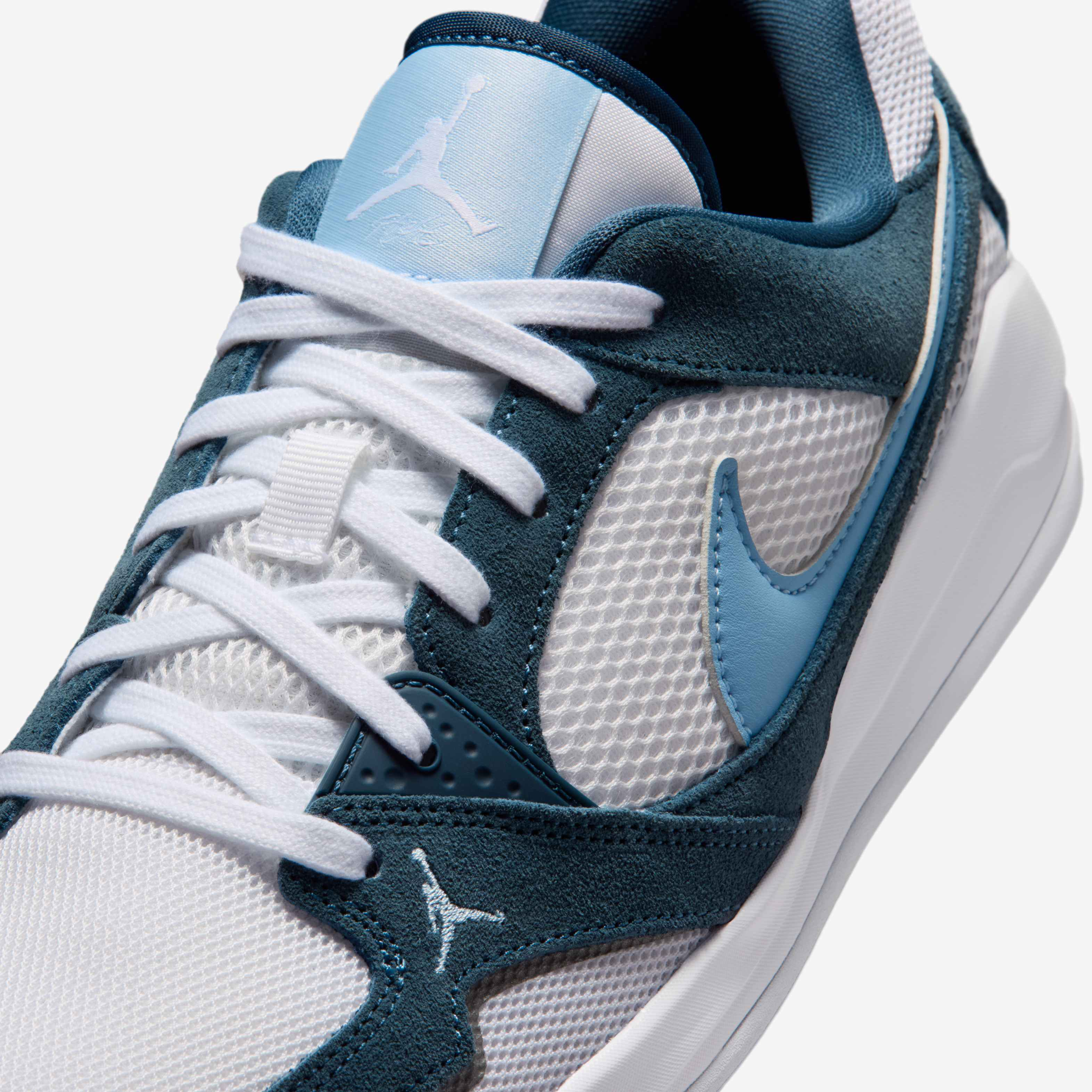 Jordan CMFT Era image number 6