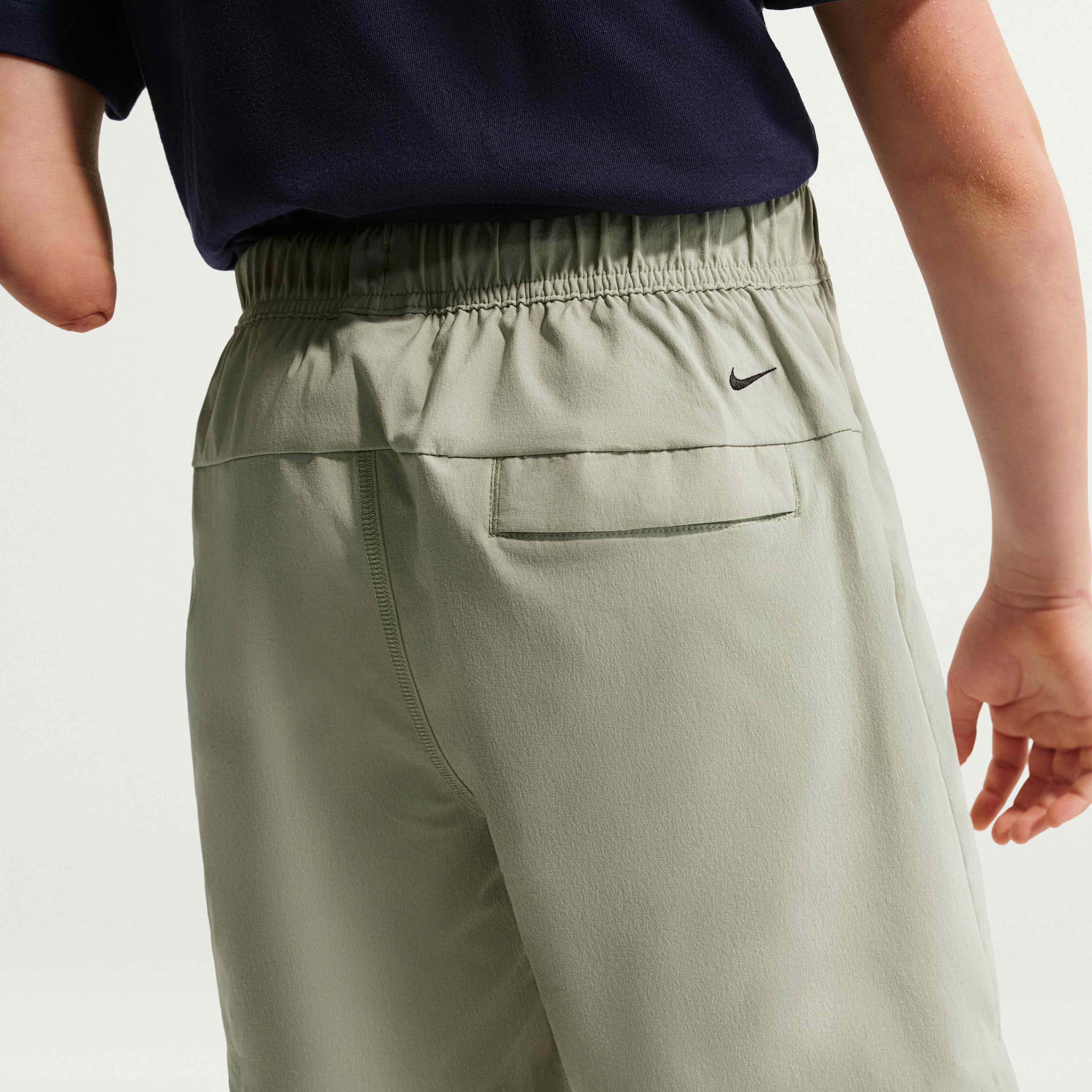 نايكي سبورتسوير تك image number 2