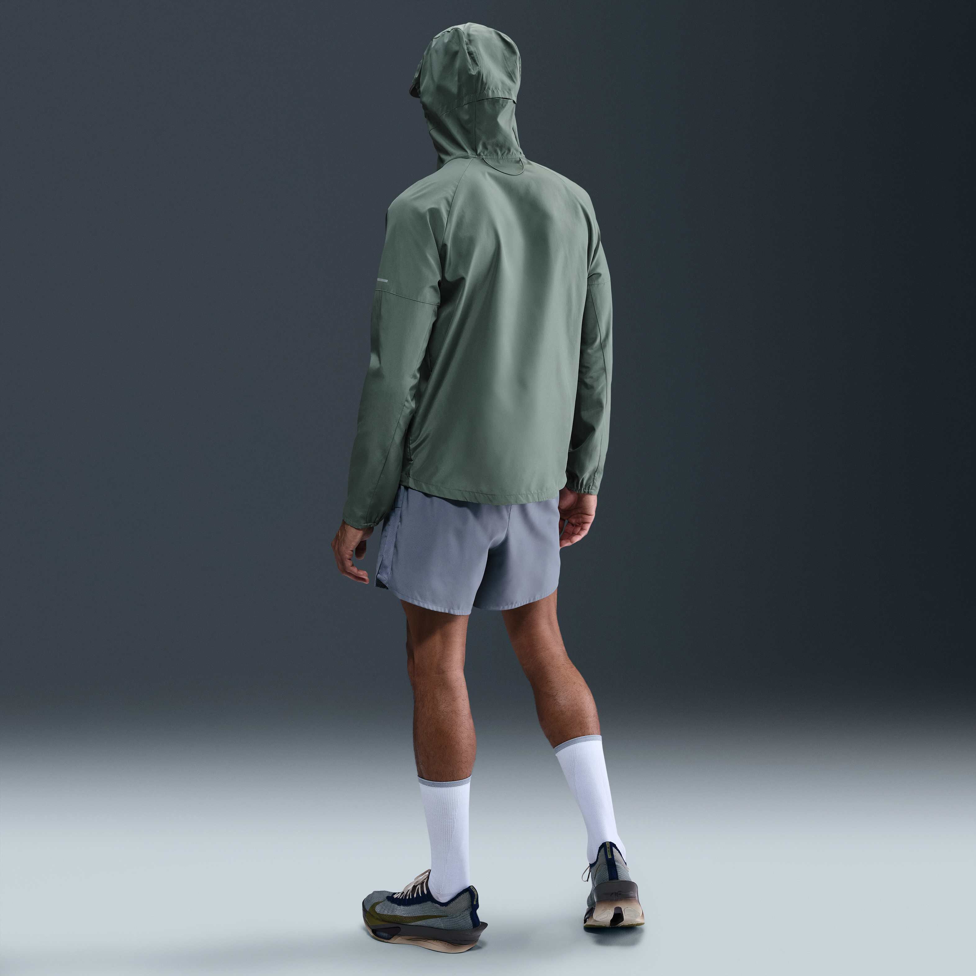 Nike Miler image number 4