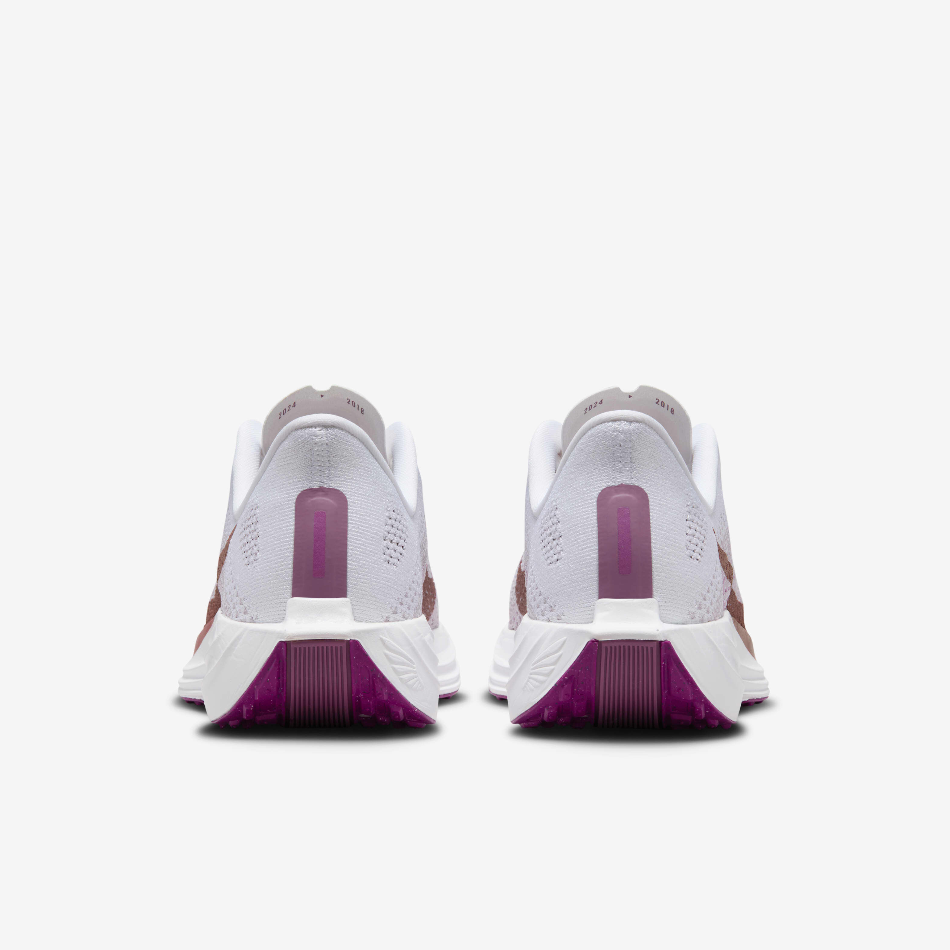 Nike Pegasus Plus image number 5