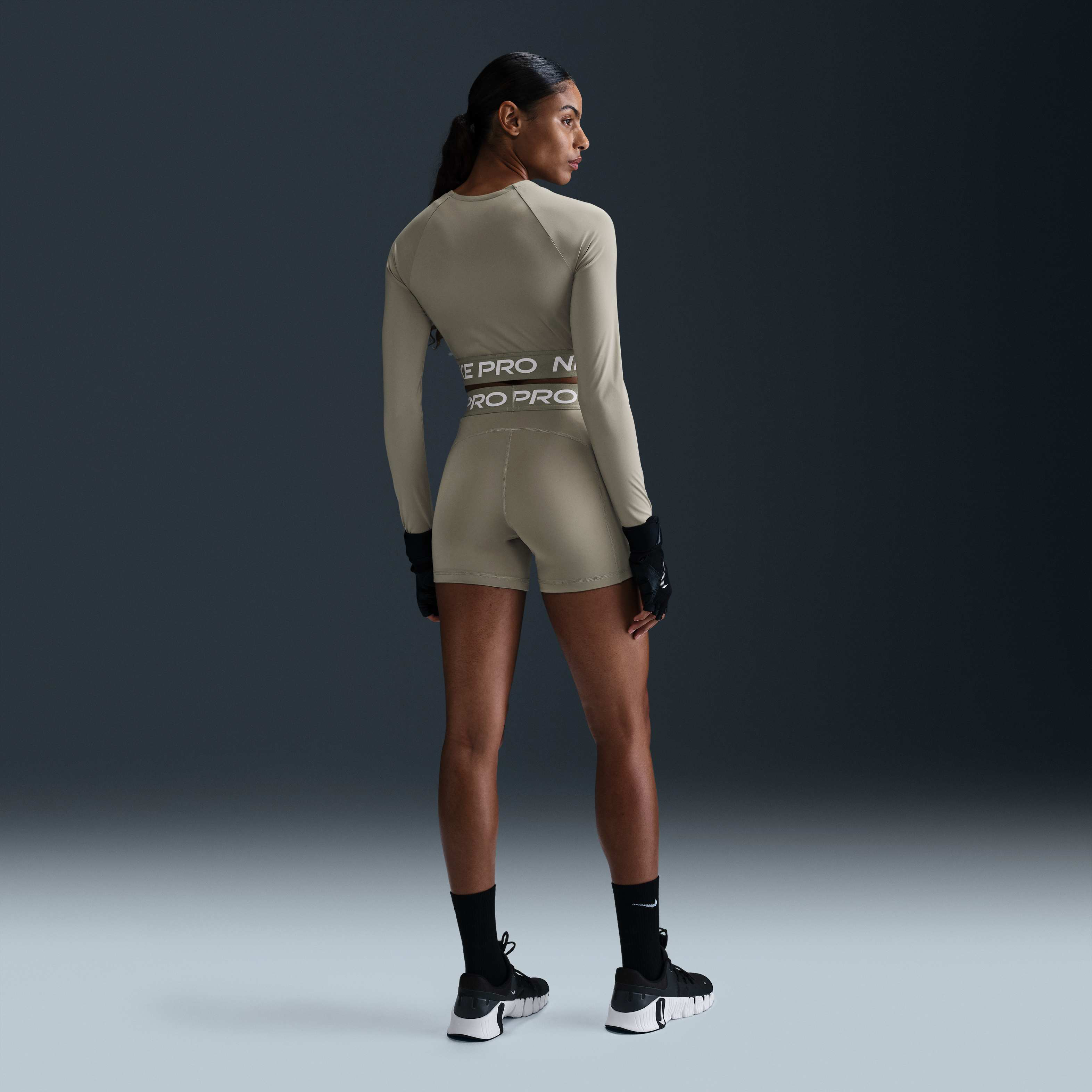 Nike Pro 365 image number 3