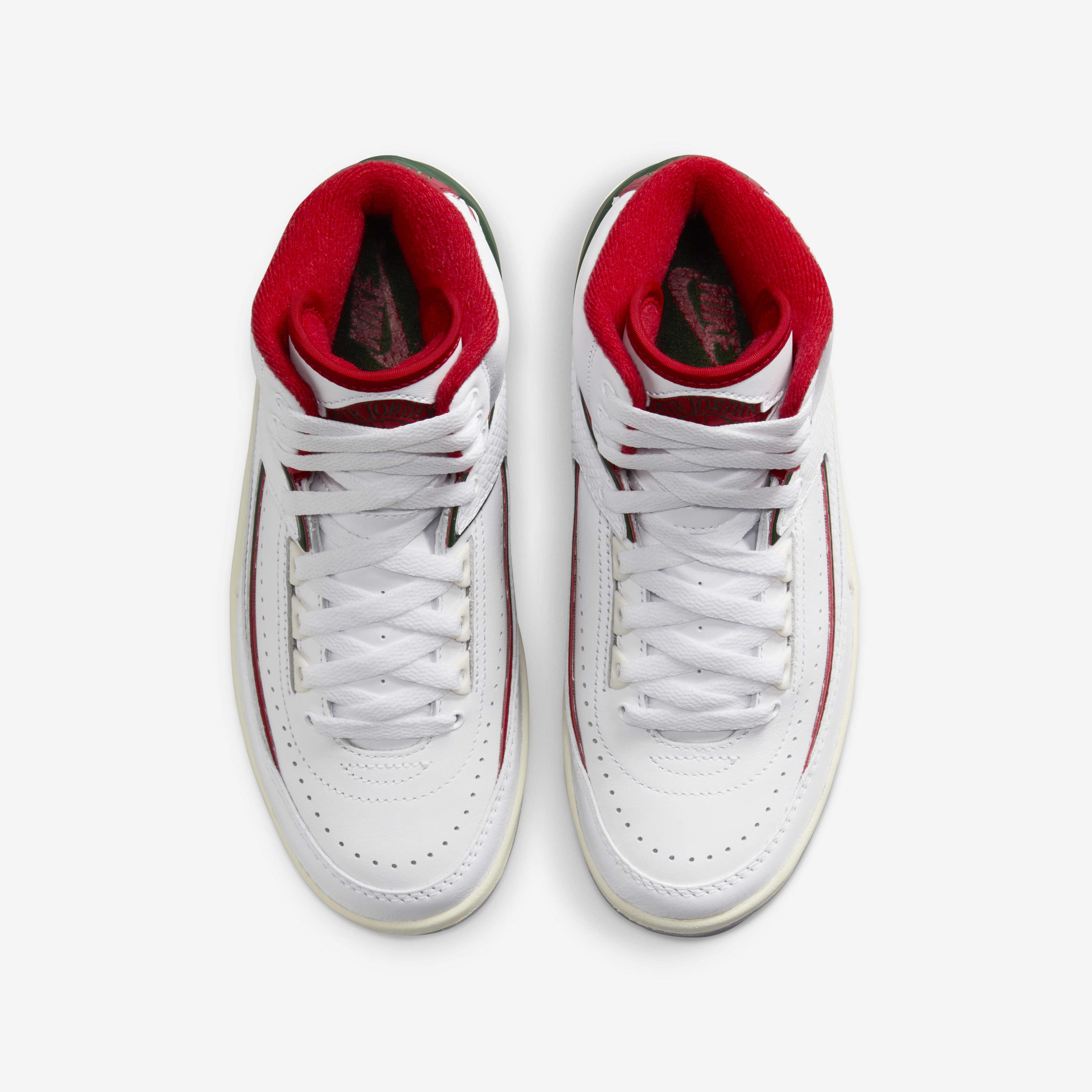 Air Jordan 2 Retro image number 3