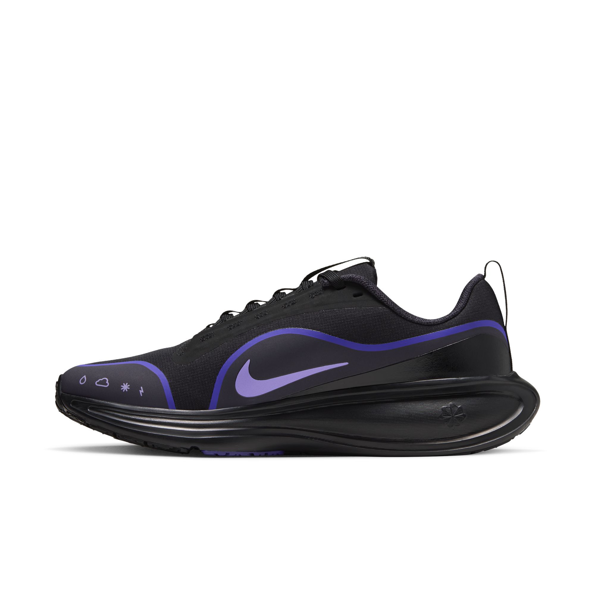 Nike Revolution 8 Utility image number 4