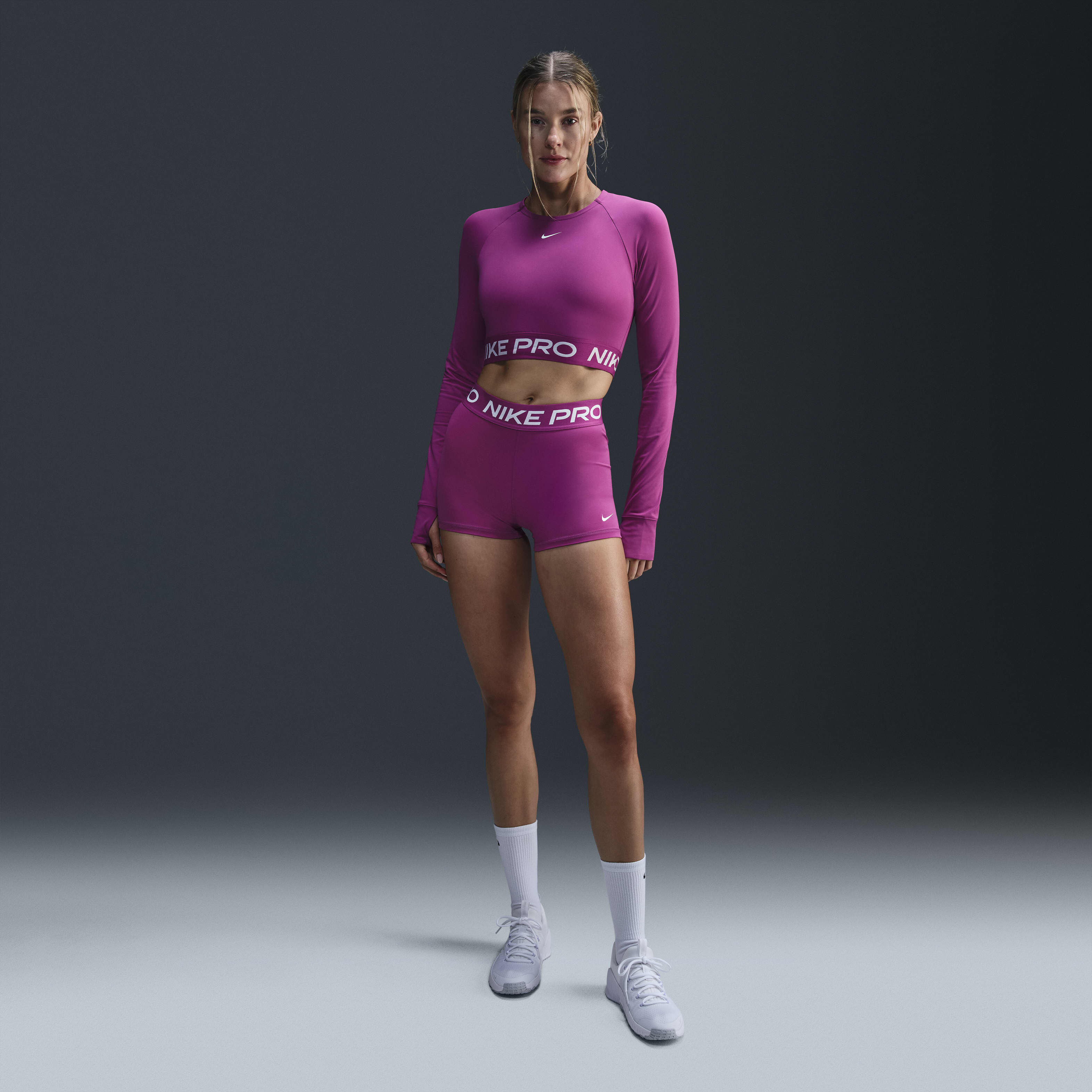 Nike Pro image number 0