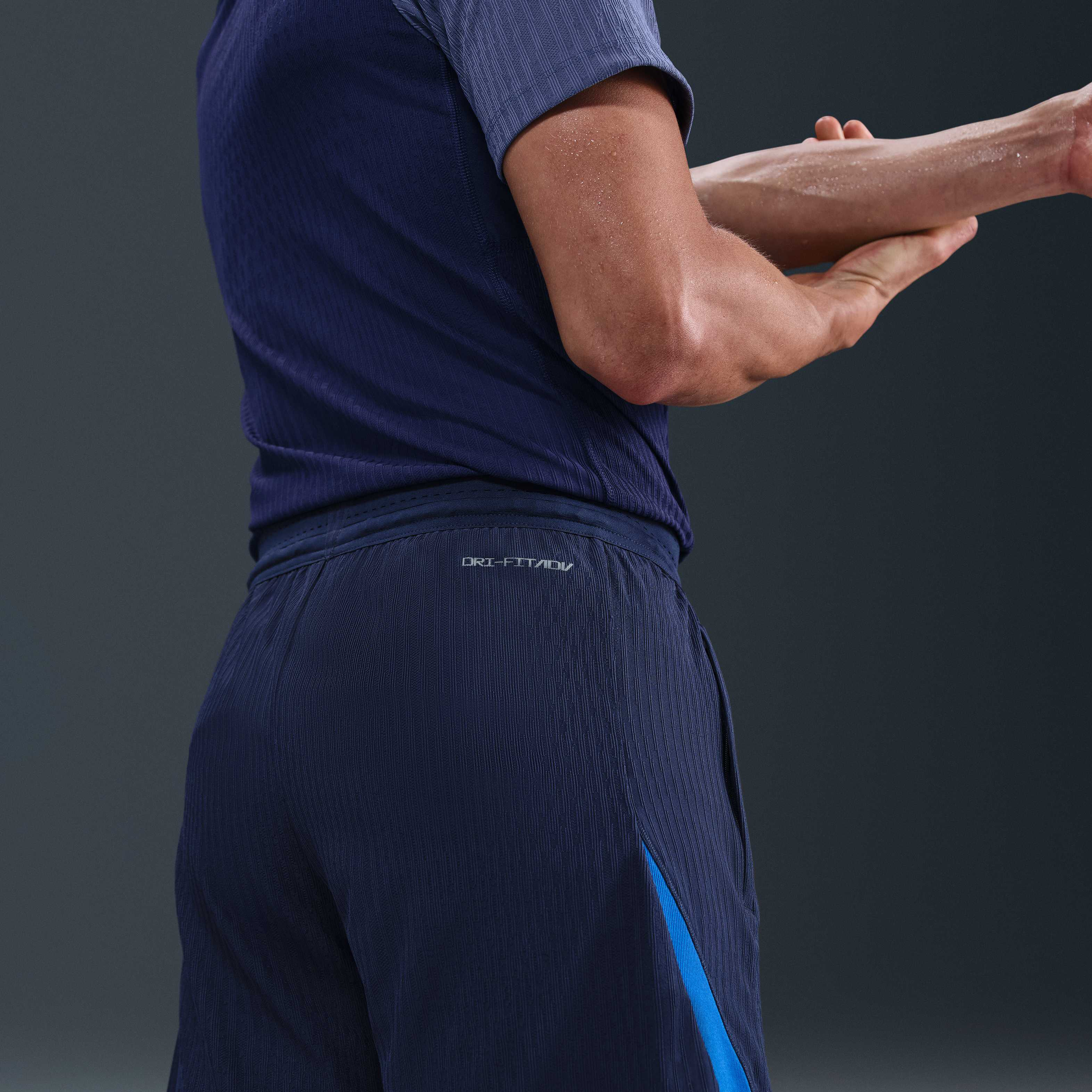 Paris Saint-Germain Strike Elite image number 2