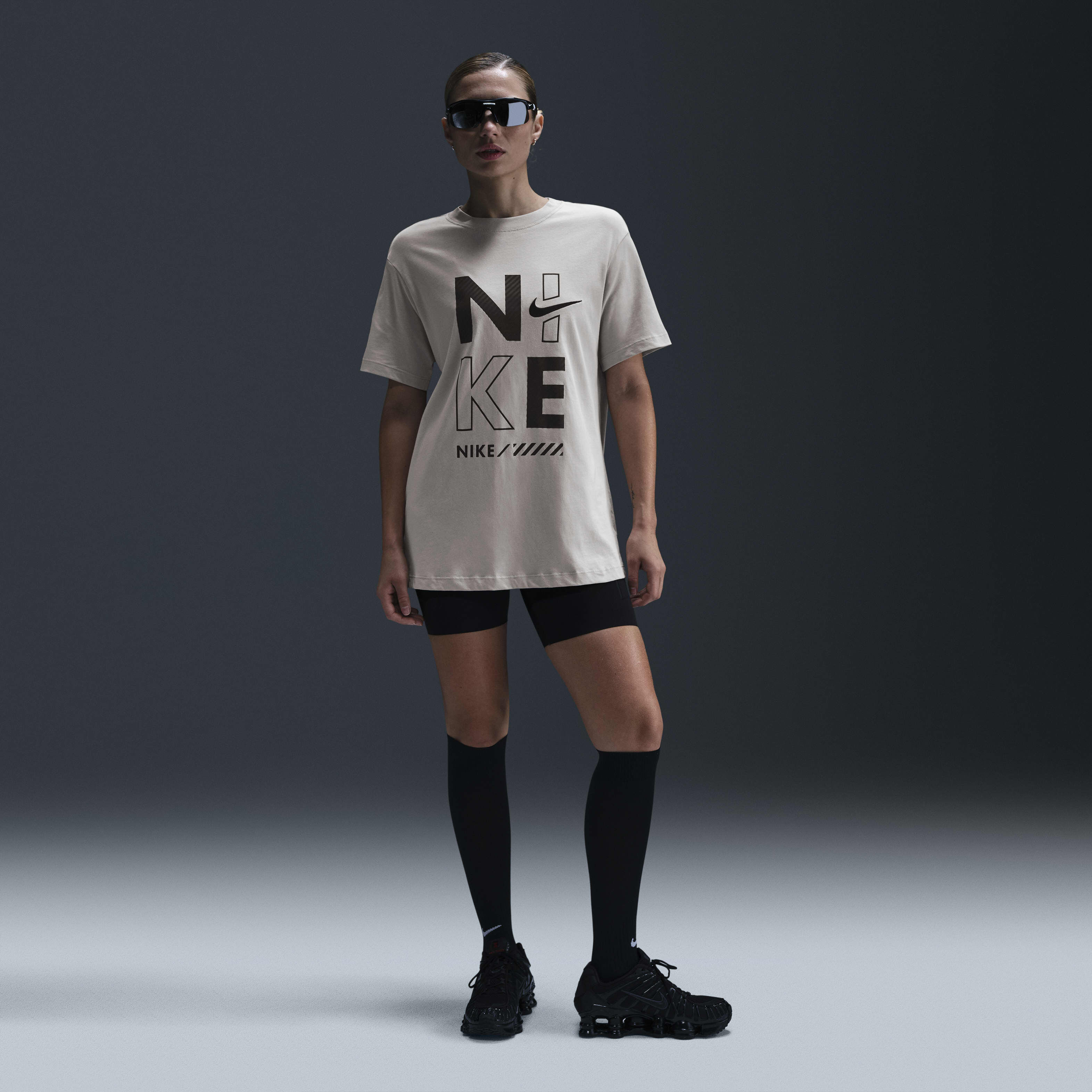 نايكي سبورتسوير image number 3