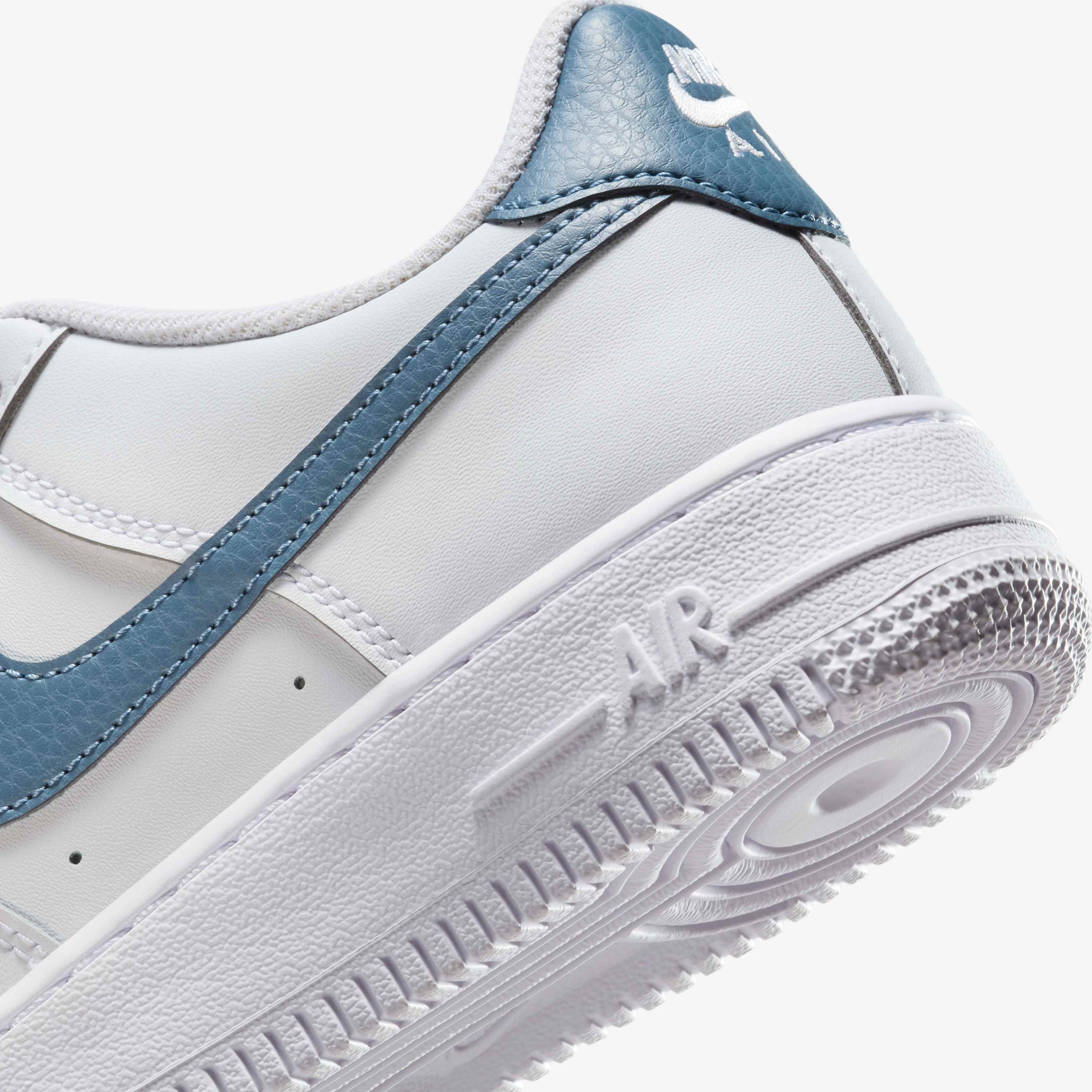 نايكي اير فورس 1 image number 7